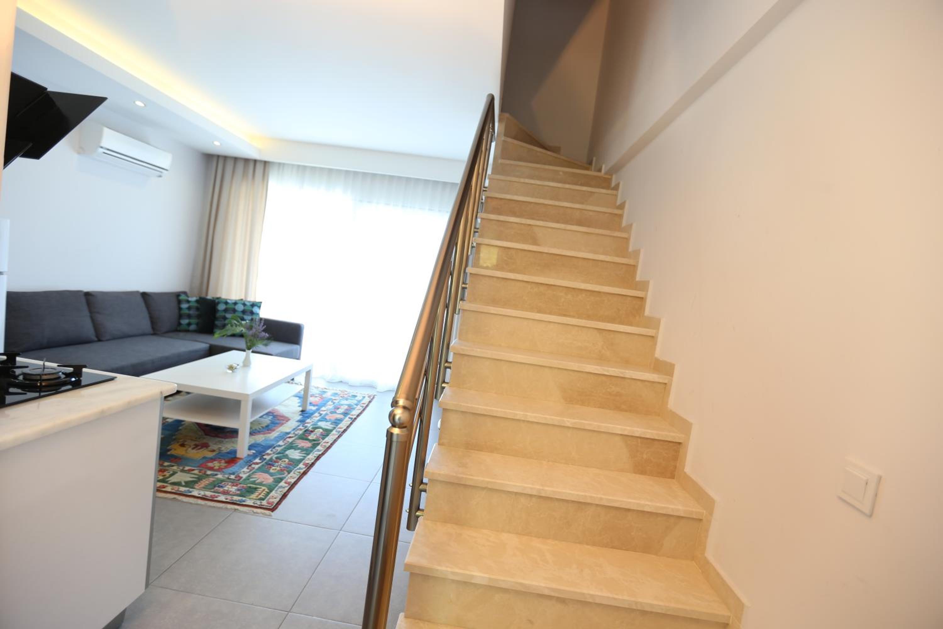 Truemar Hotels & Suites - Image 9