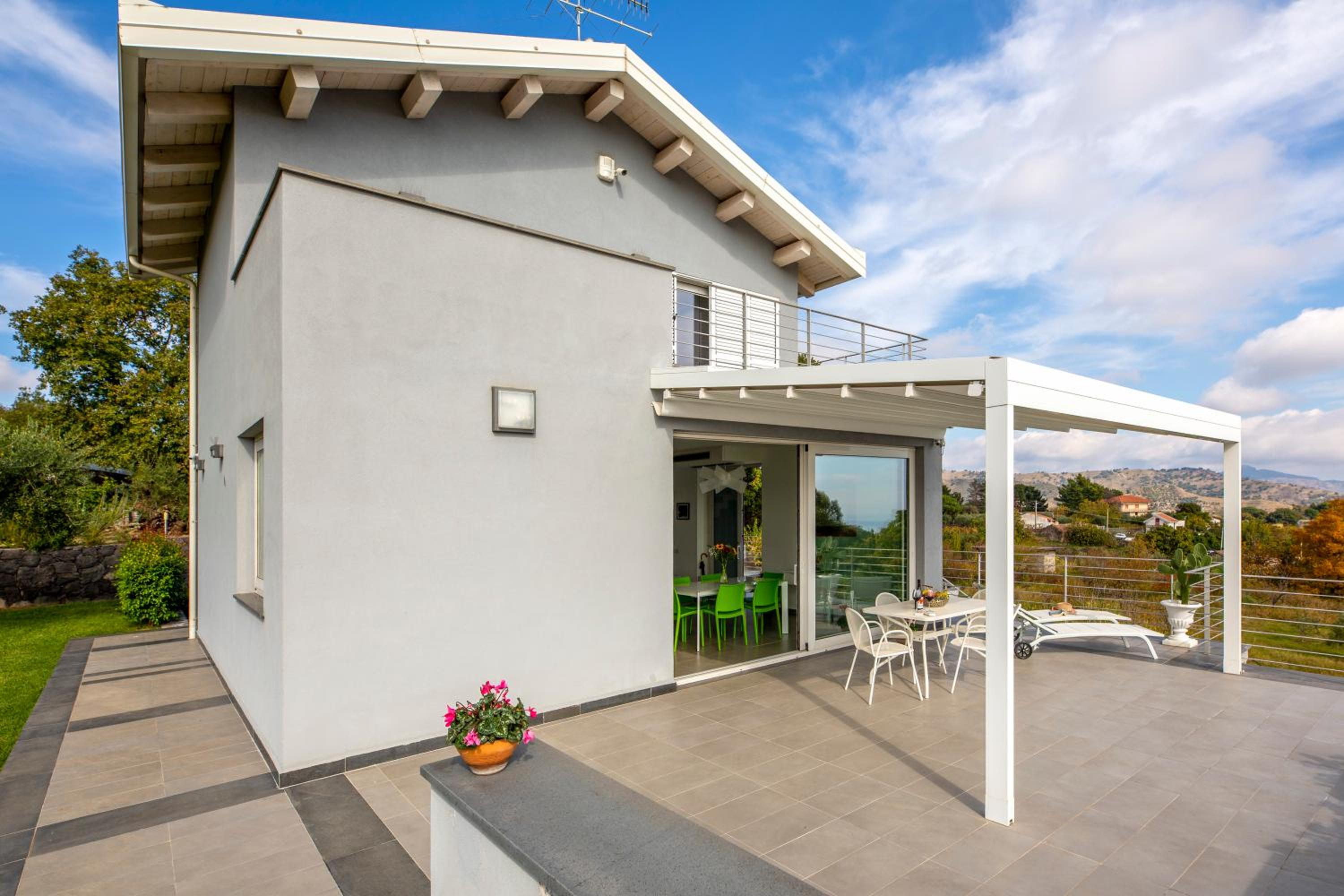 Design Villa in Piedimonte Etneo view 5