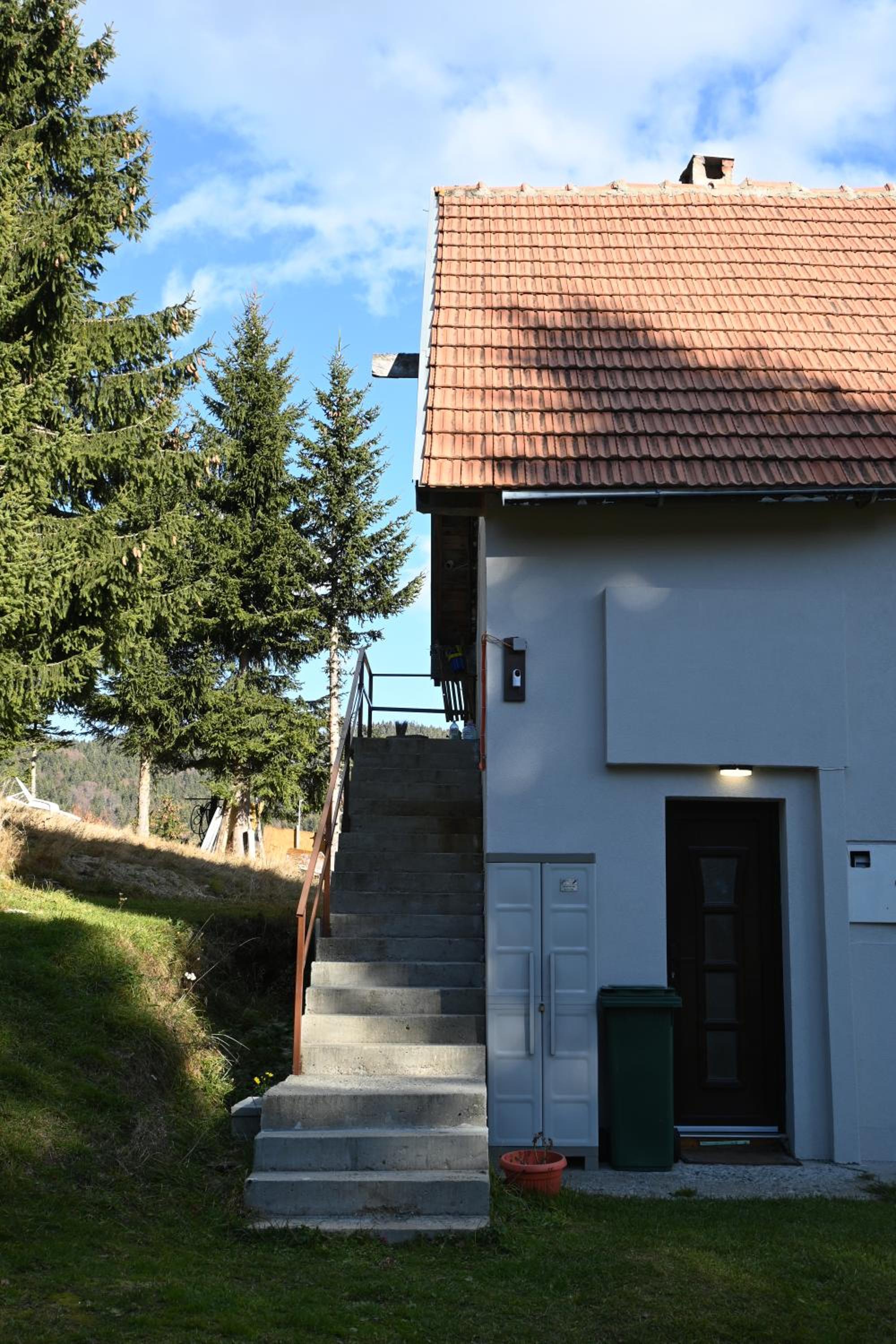 Photo 44
