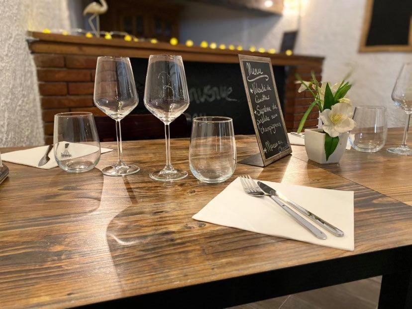restaurant