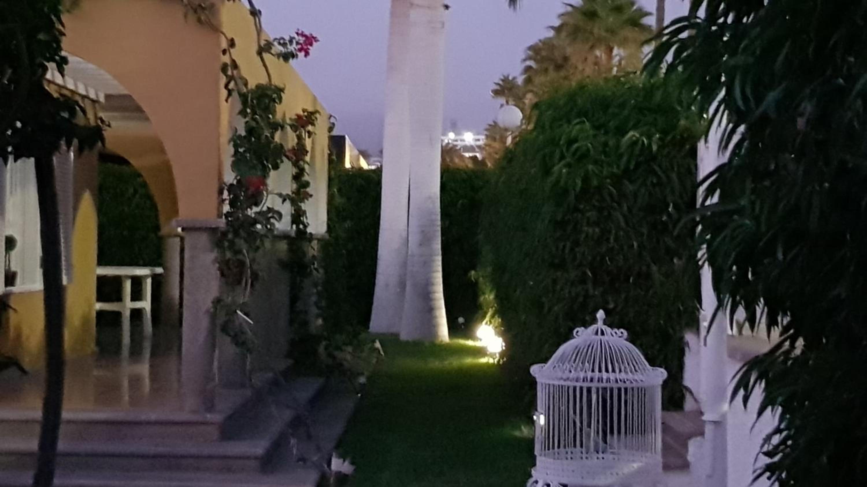 VILLA CON ENCANTO view 3