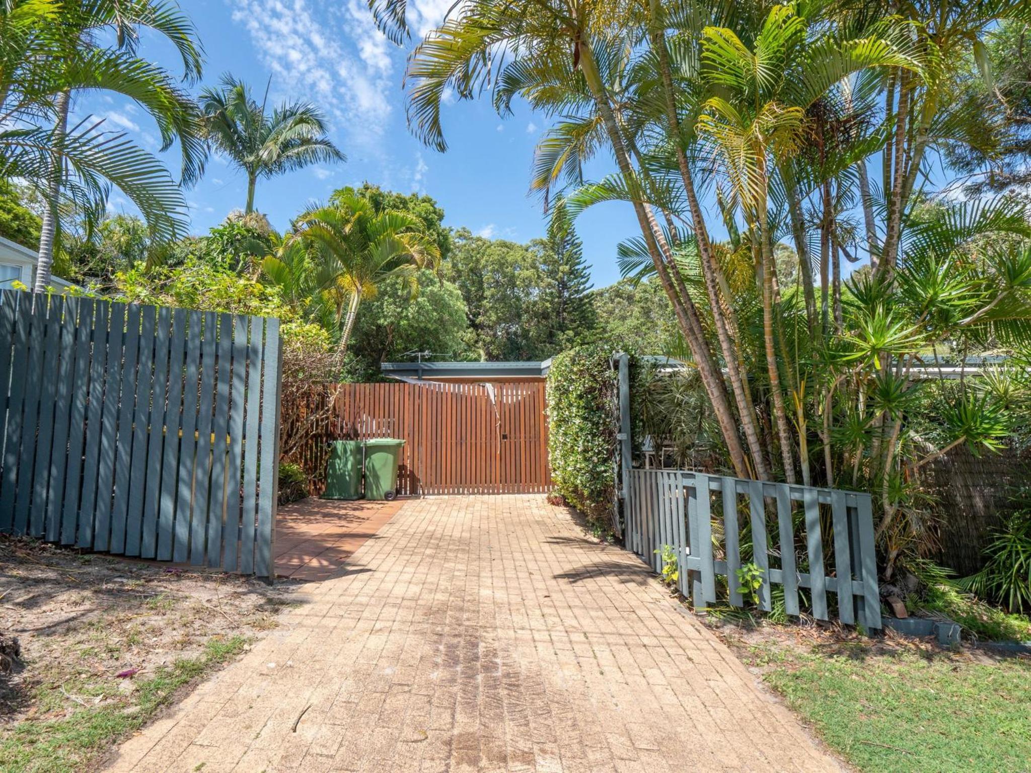 South Passage Beach House by Discover Stradbroke