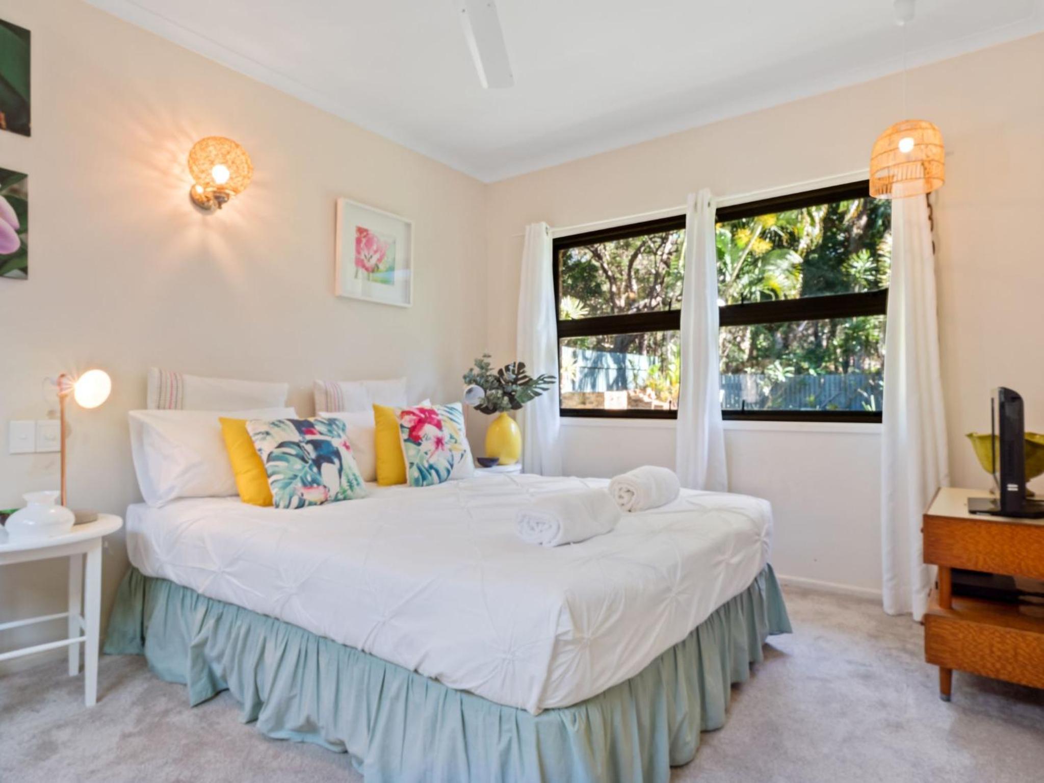 South Passage Beach House by Discover Stradbroke