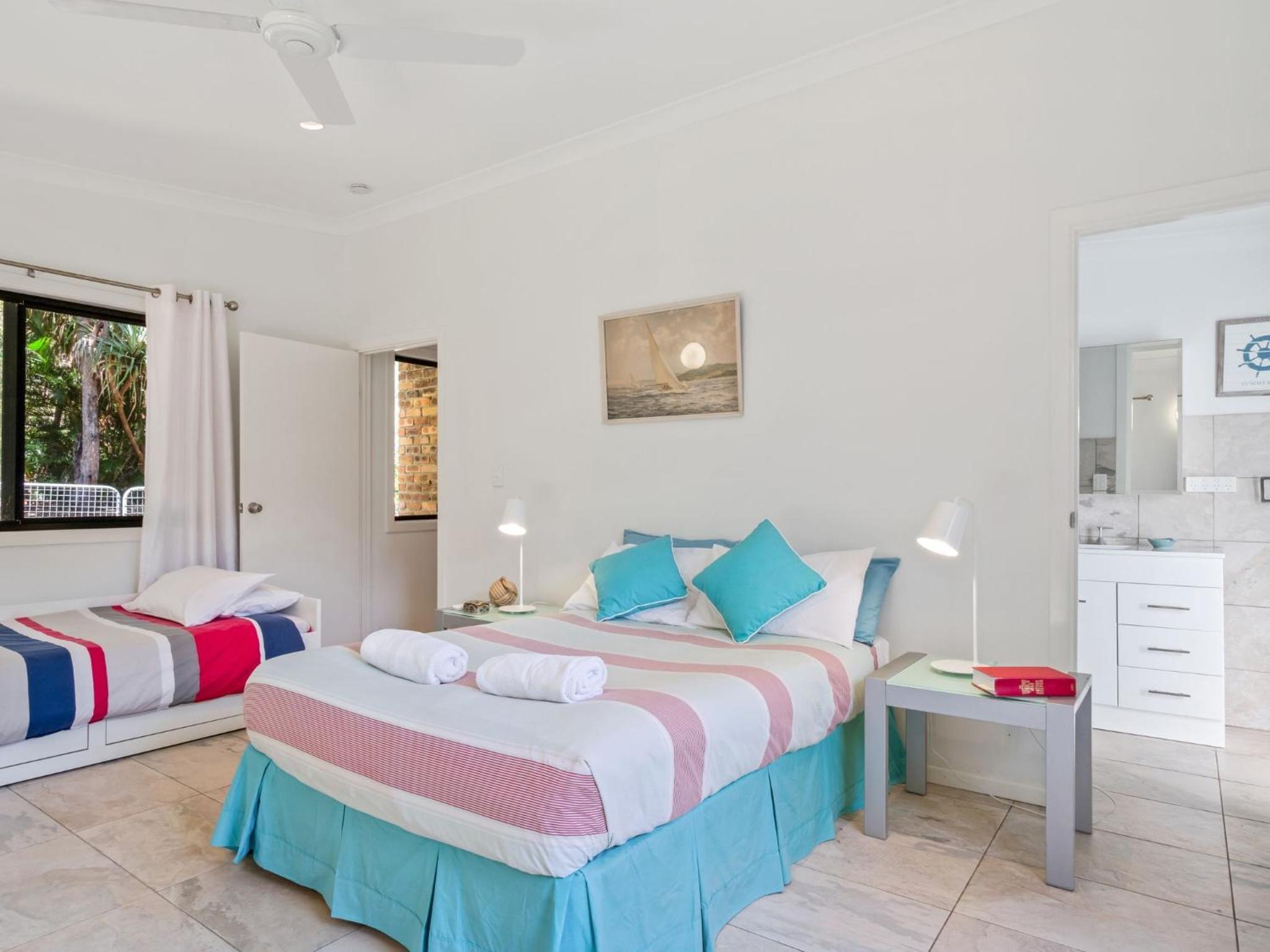 South Passage Beach House by Discover Stradbroke