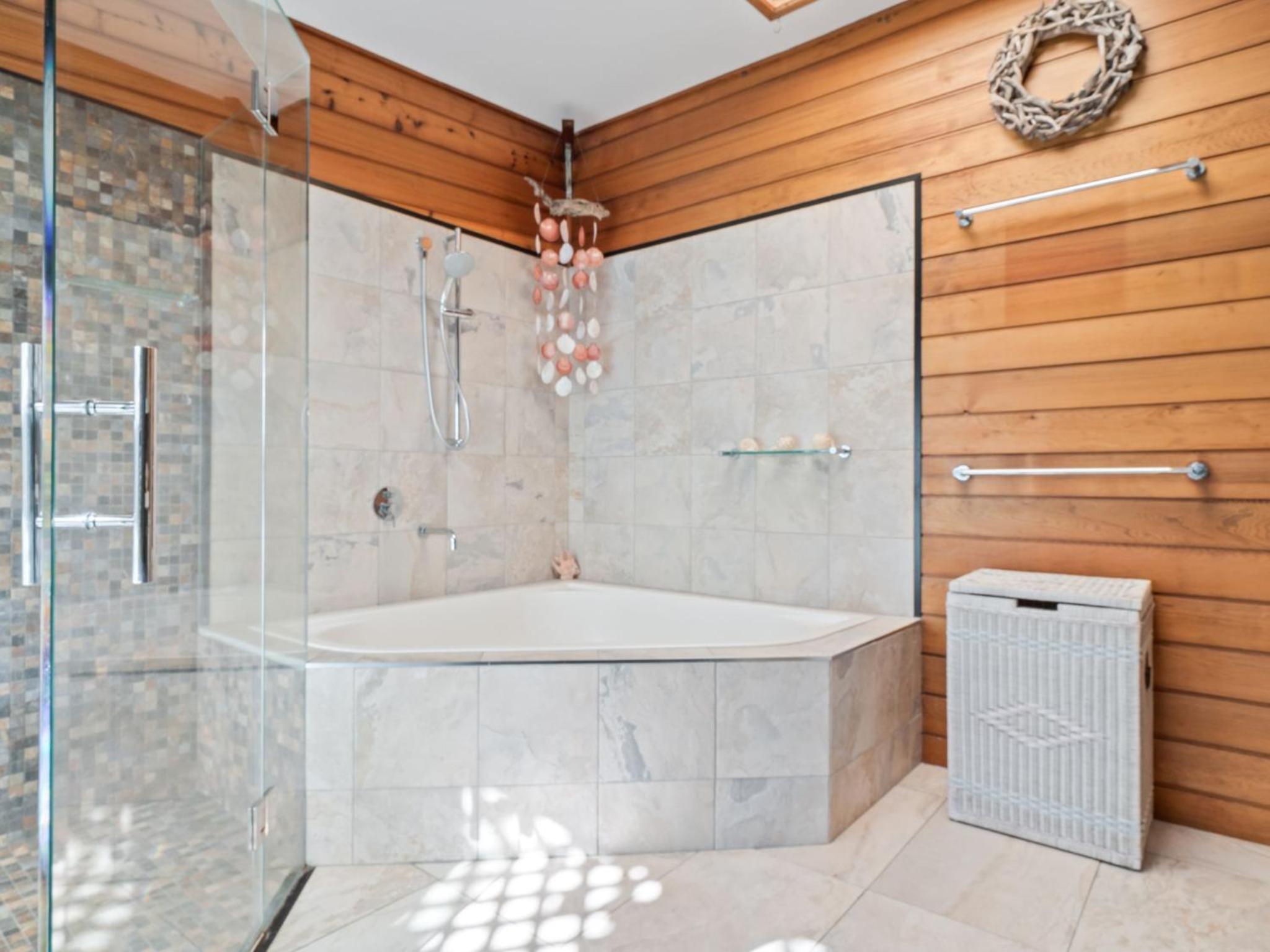 South Passage Beach House by Discover Stradbroke