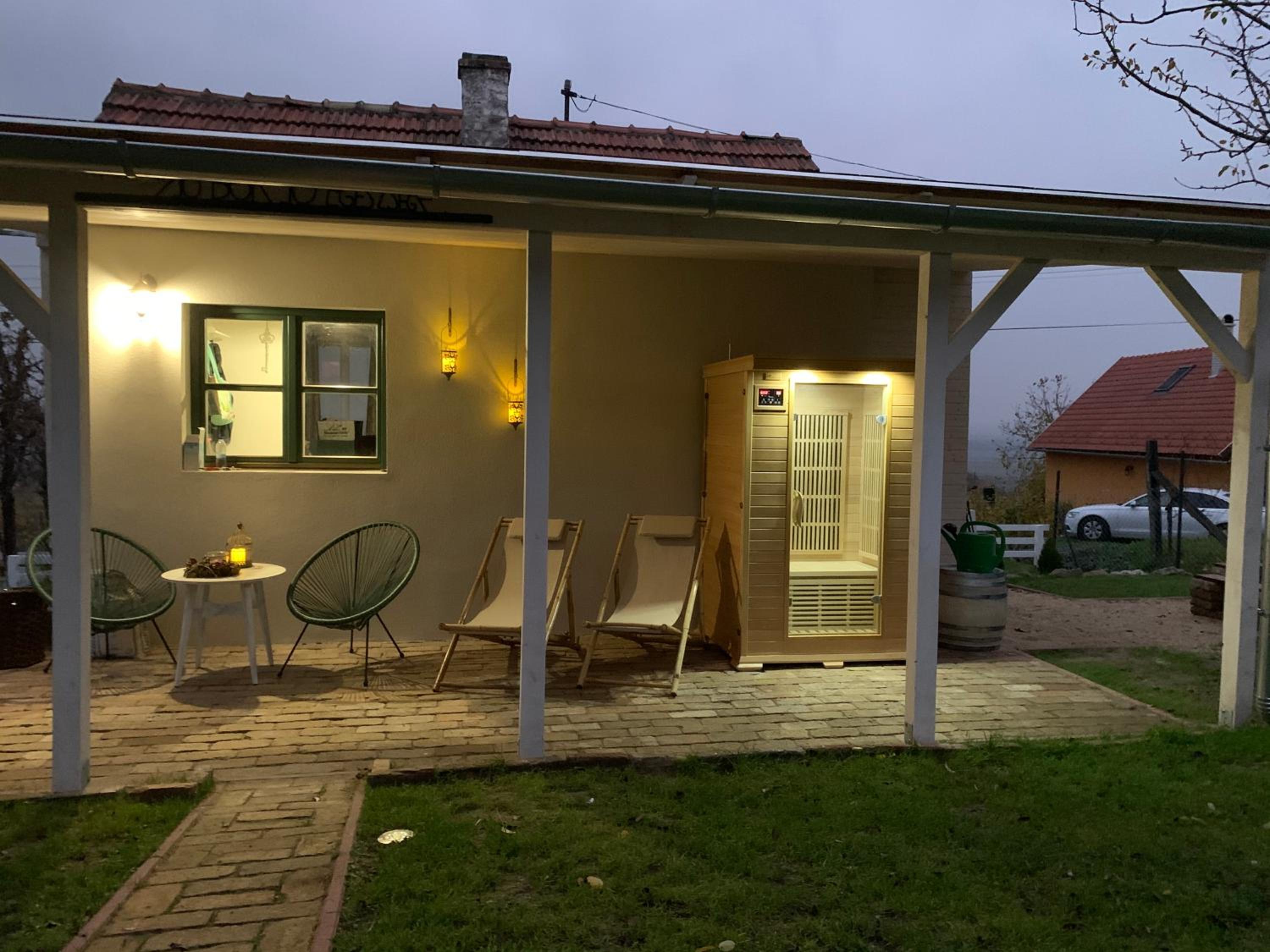 Photo 40