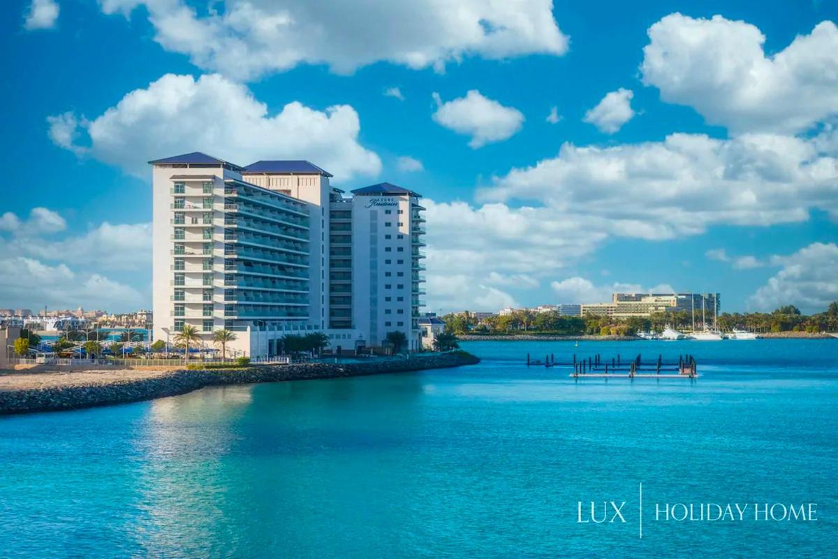 LUX - Opulent Island Suite 5