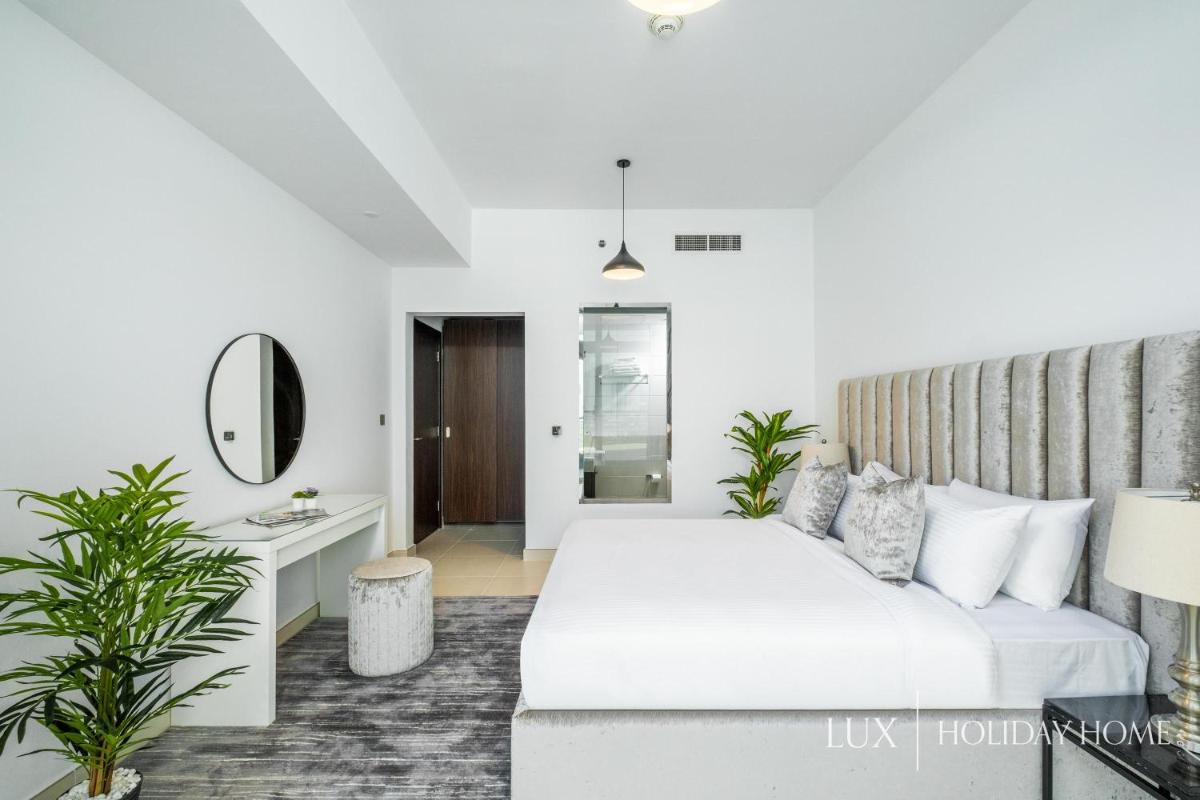 LUX - Opulent Island Suite 5