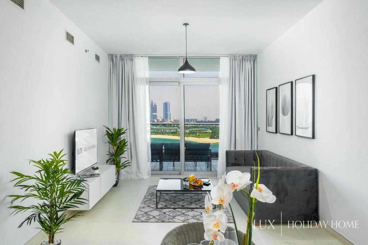 LUX - Opulent Island Suite 5