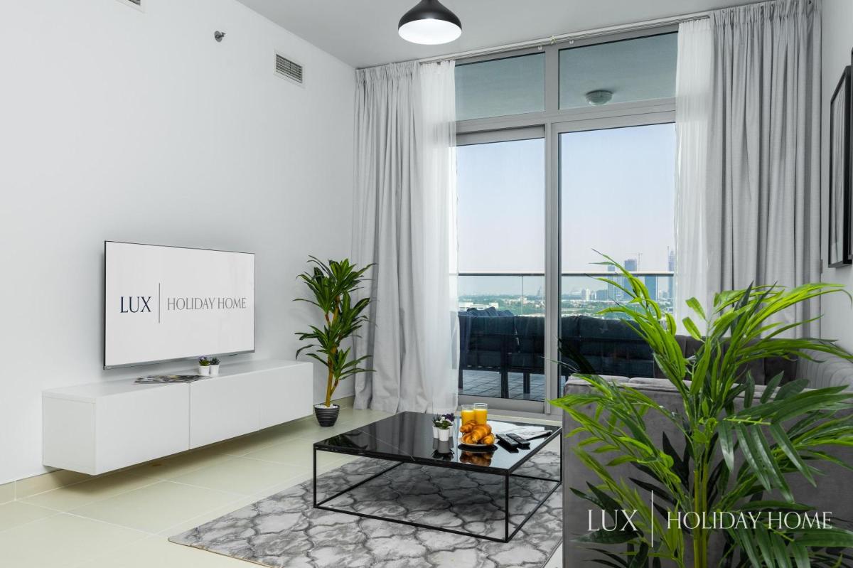 LUX - Opulent Island Suite 5