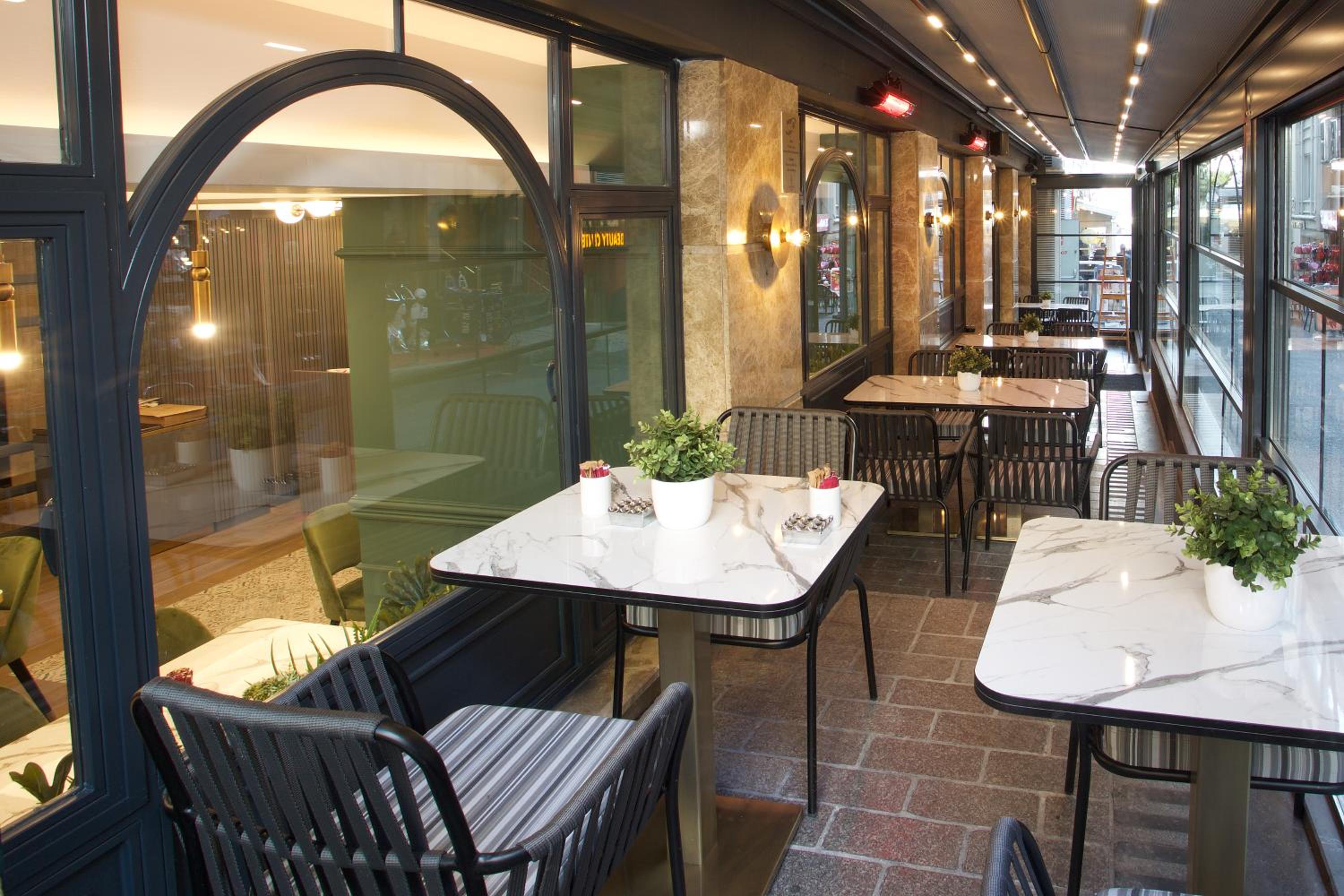 Amethyst Hotel - Image 19