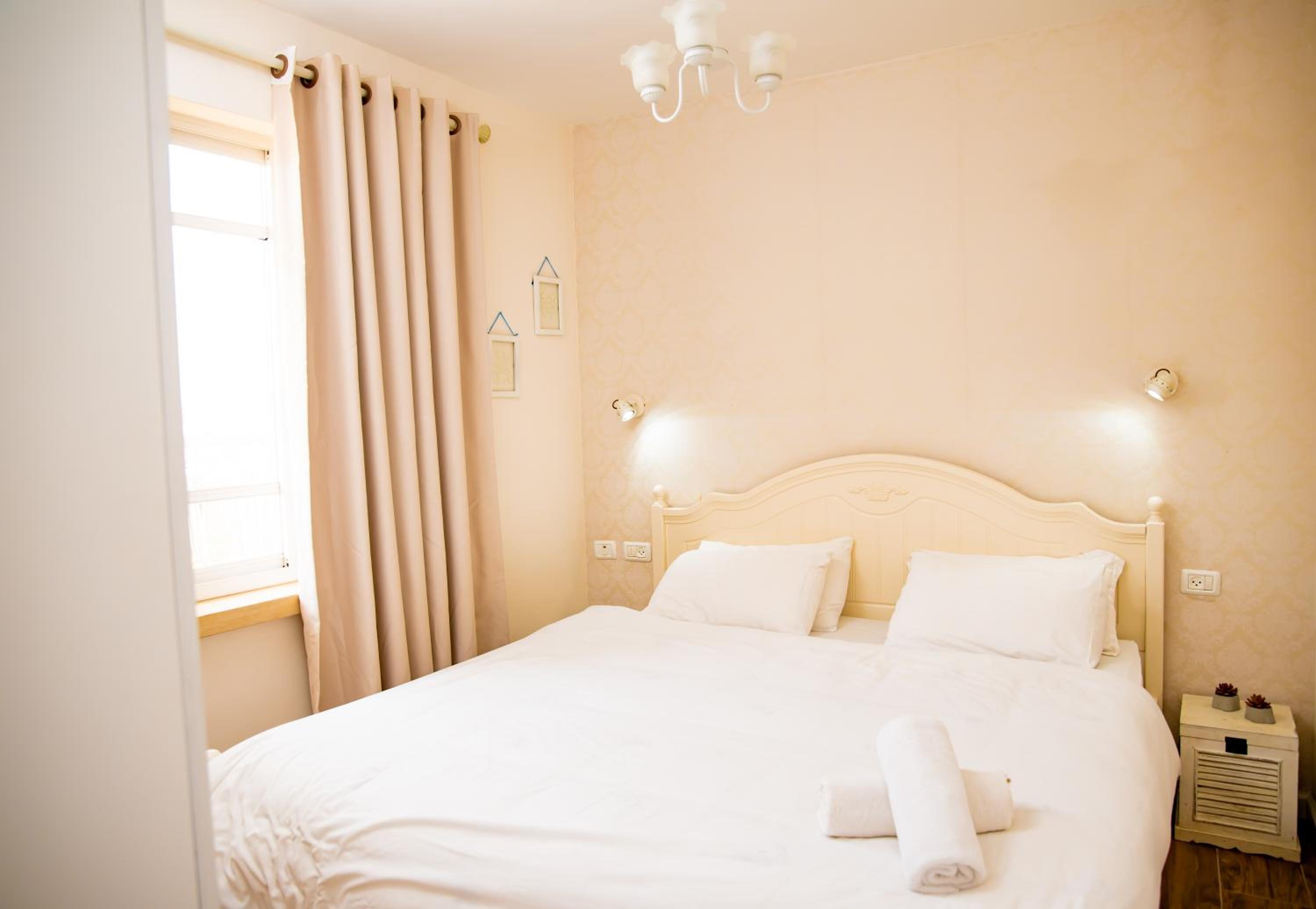 Photo 51