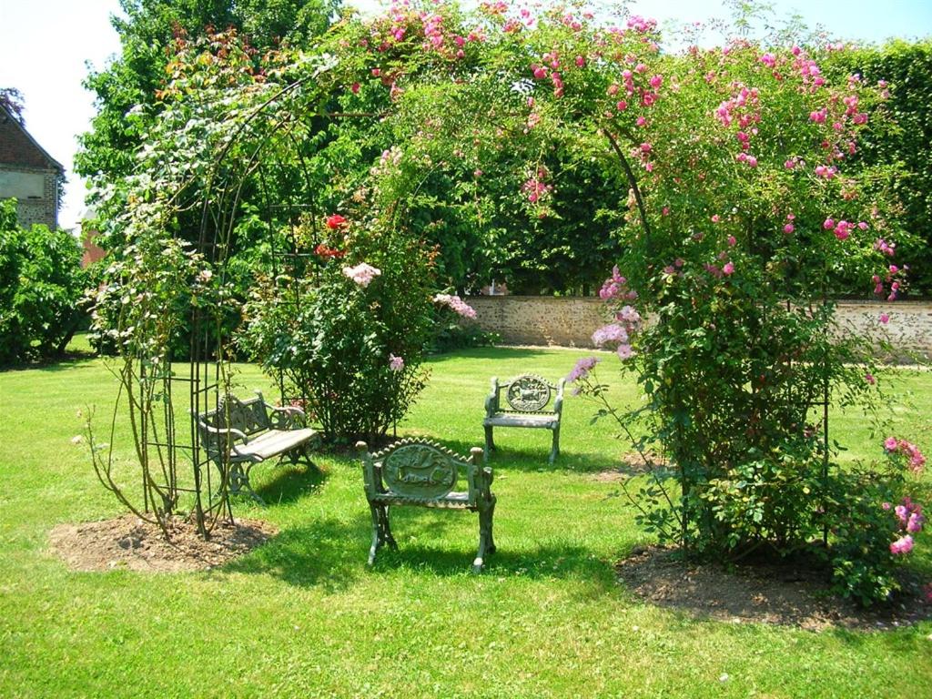 Chateau d' Emalleville