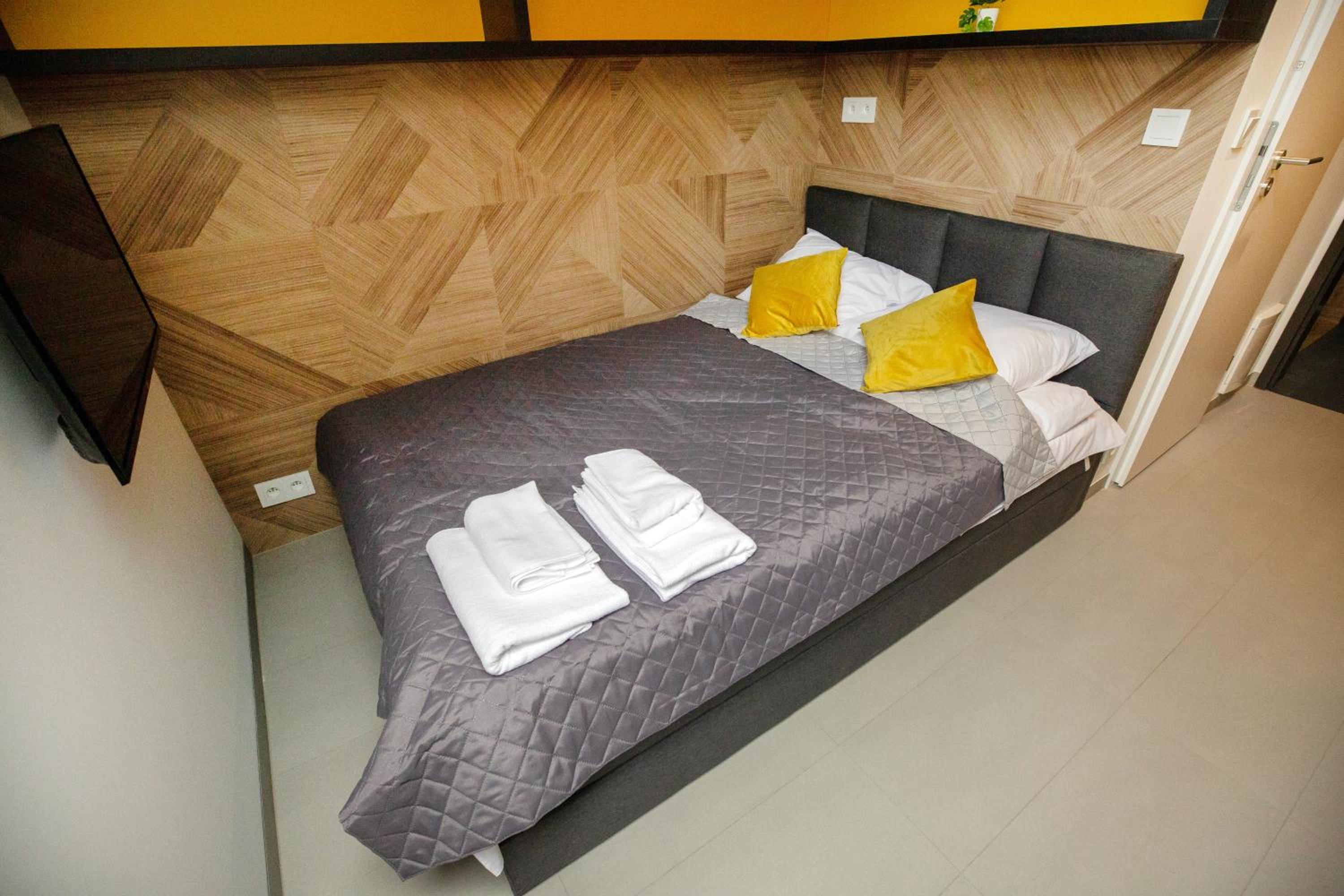 iroom, photo 20