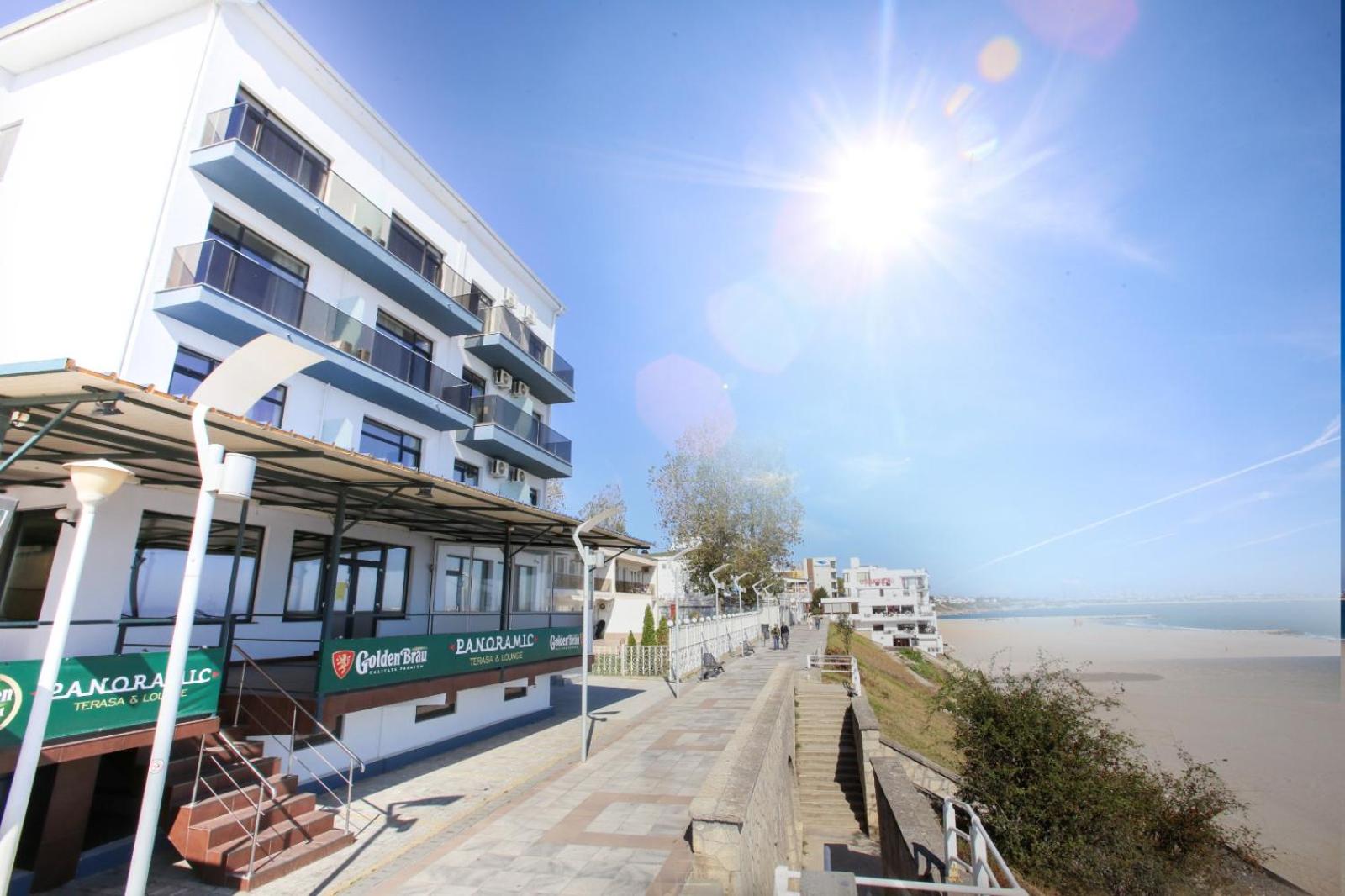 Vila Panoramic view 2