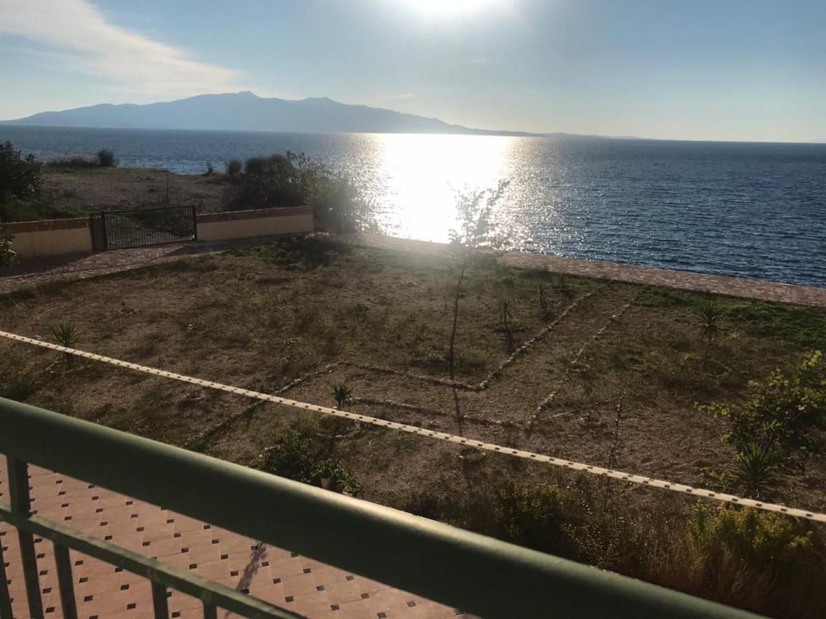 Step To The Sea Apartment FAST WIFI Double AC photo 5