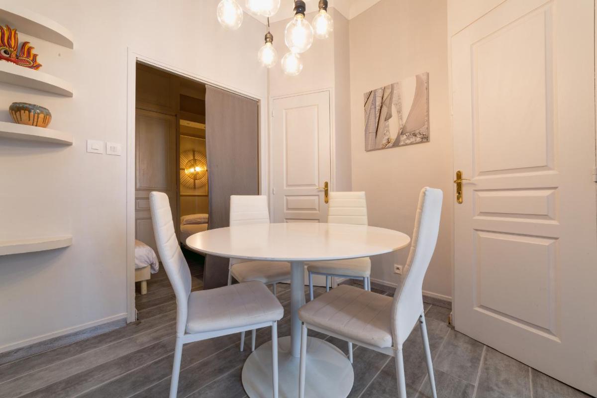 IMMOGROOM - Quiet - AC - next to Palais des Festivals- CONGRESSBEACHES view 5