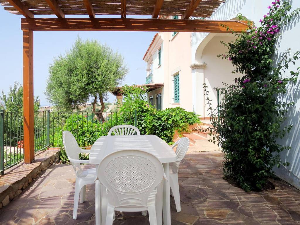 outdoor BBQ area