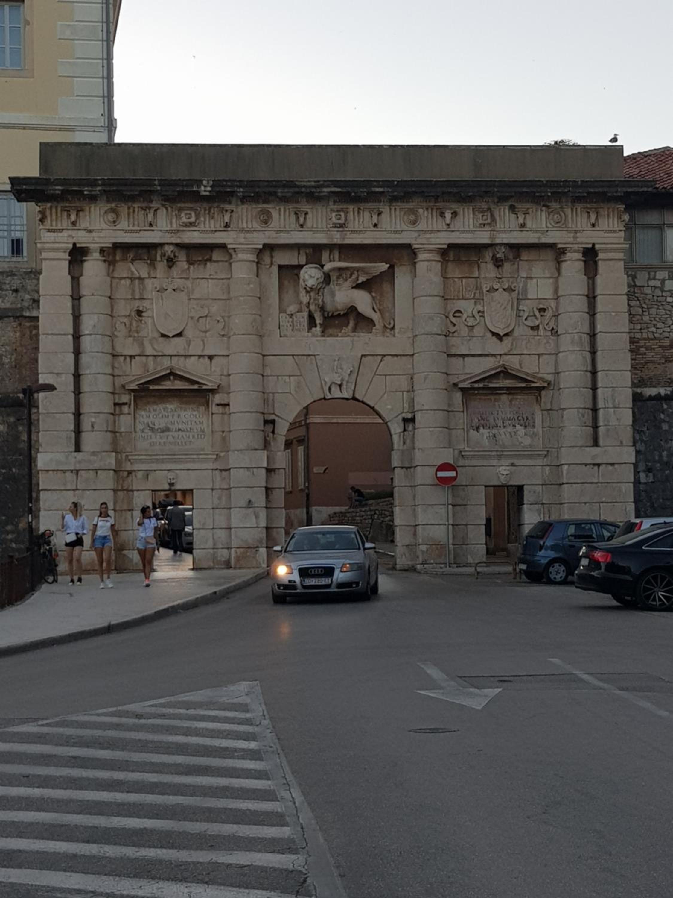 Photo 35