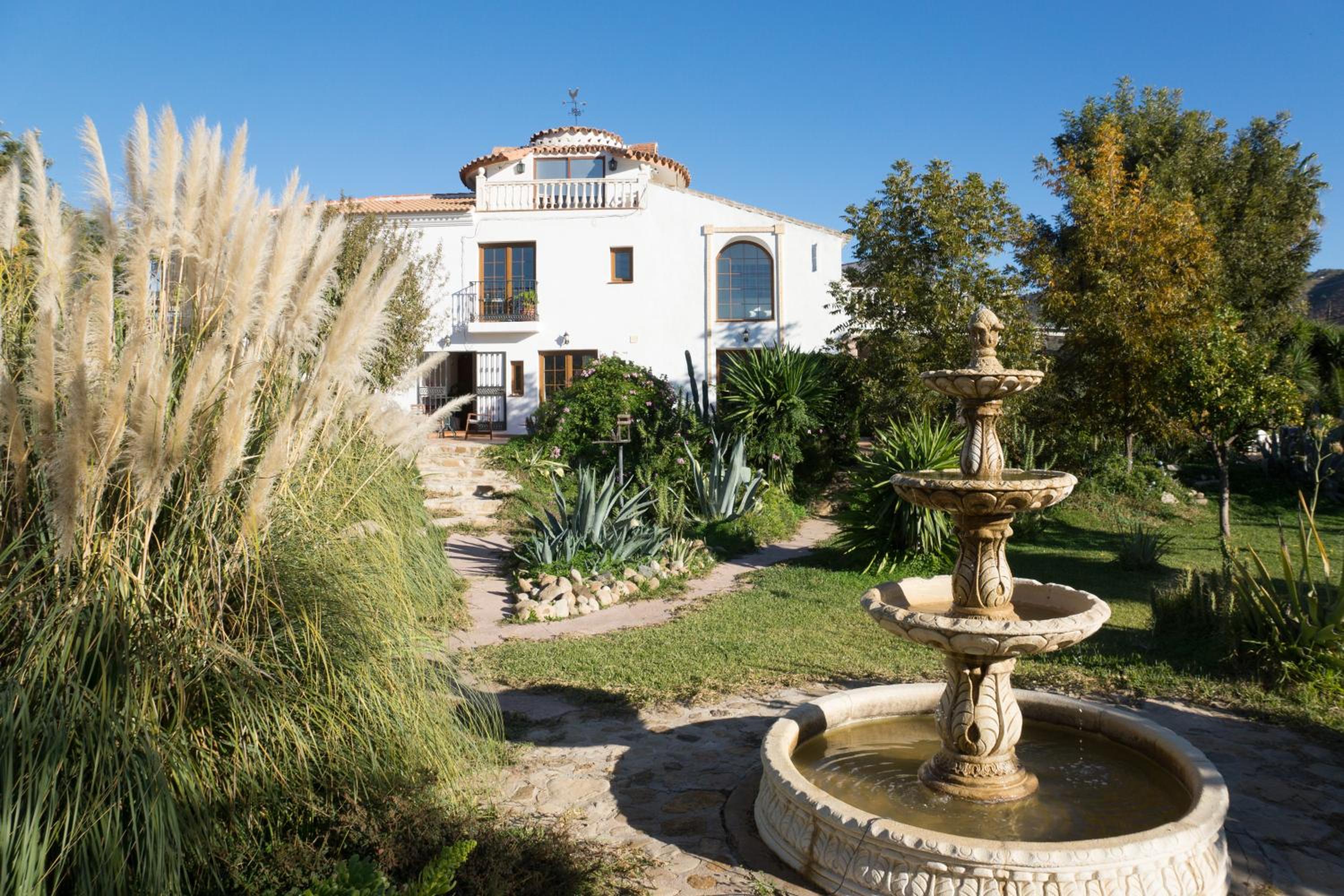 La Finca Blanca
