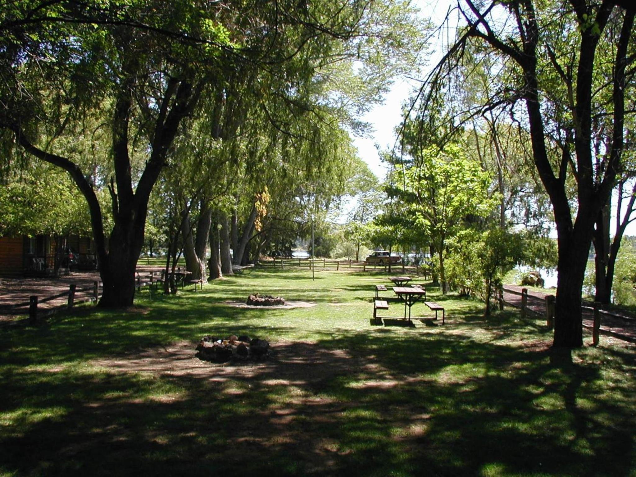 Lazy Oaks Resort - Property Image 27