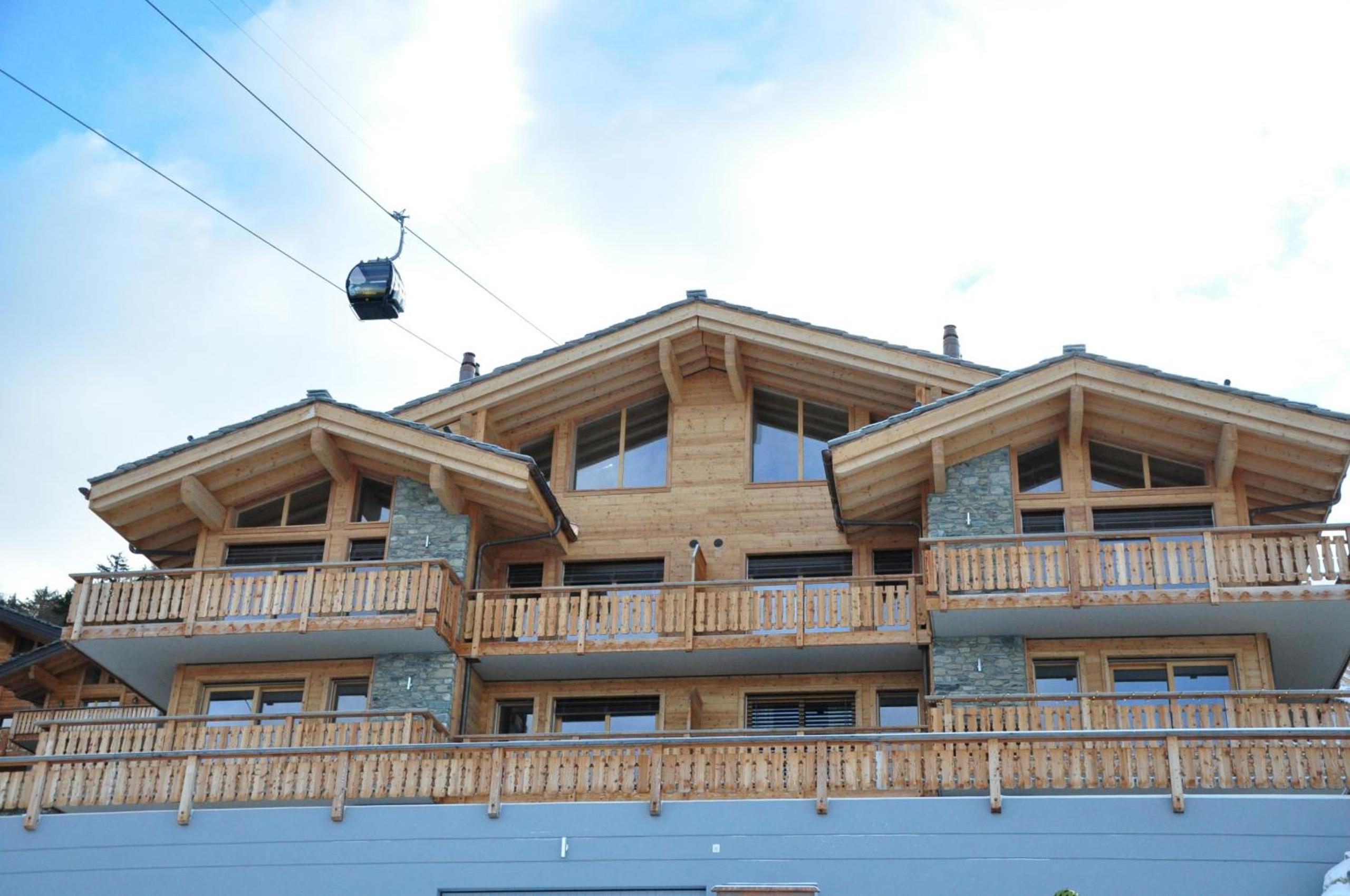Ski in Ski out LUXURY & MOUNTAIN apartments by Alpvision Résidences