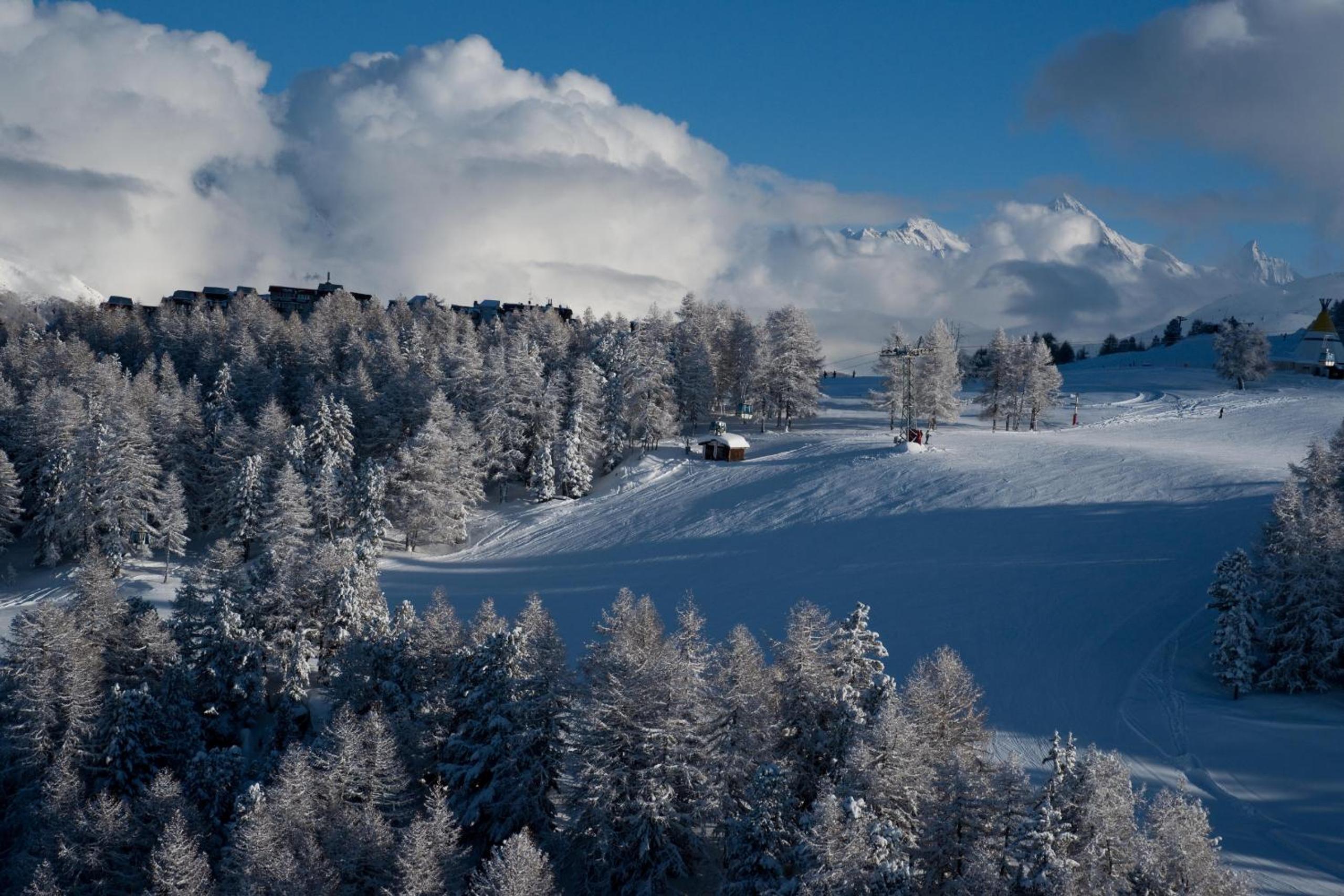 Ski in Ski out LUXURY & MOUNTAIN apartments by Alpvision Résidences