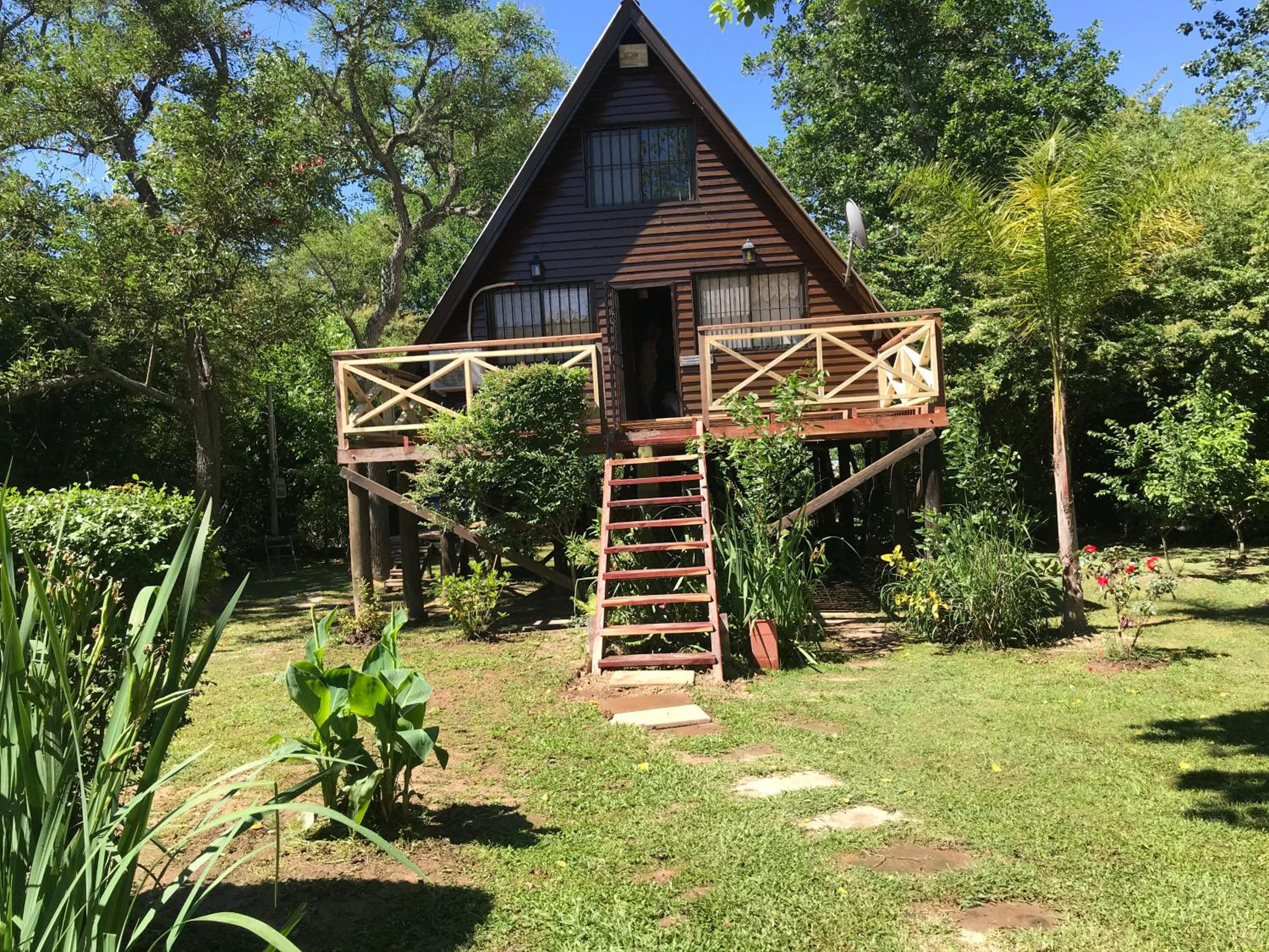 Cabaña en el Delta Arroyo Pajarito a 20 minutos de navegación