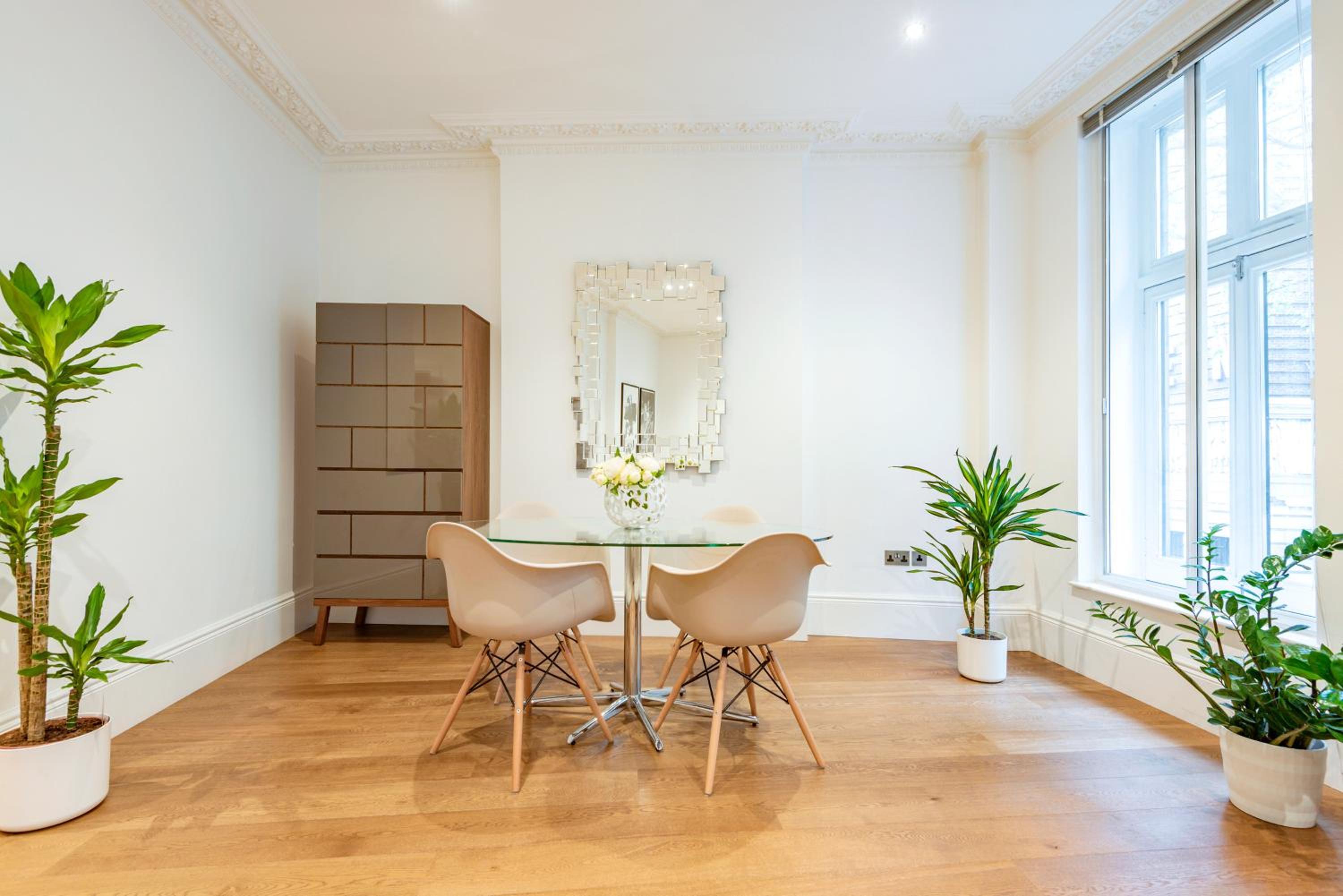 ARCORE London Premium Apartments Shaftesbury Avenue