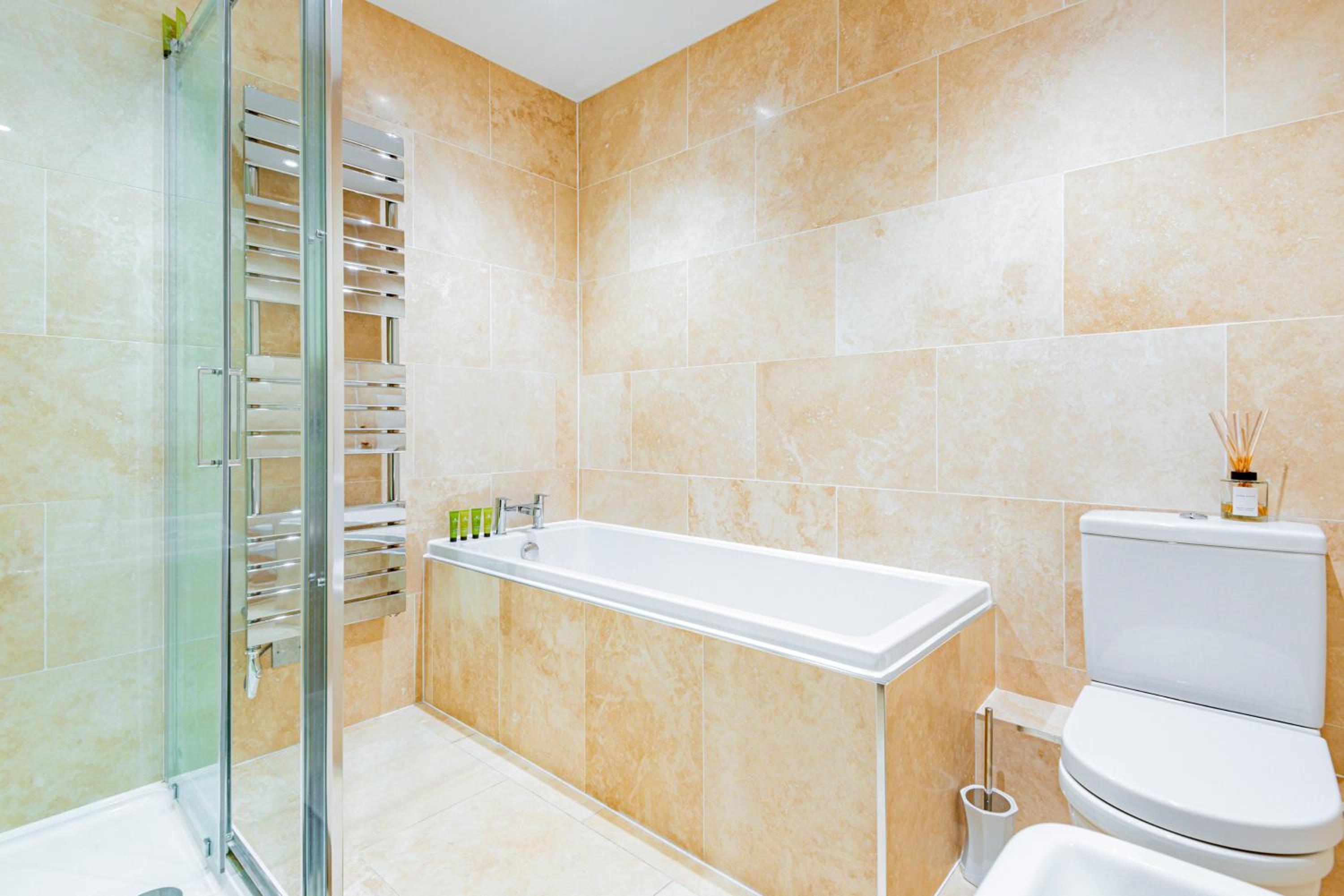 ARCORE London Premium Apartments Shaftesbury Avenue