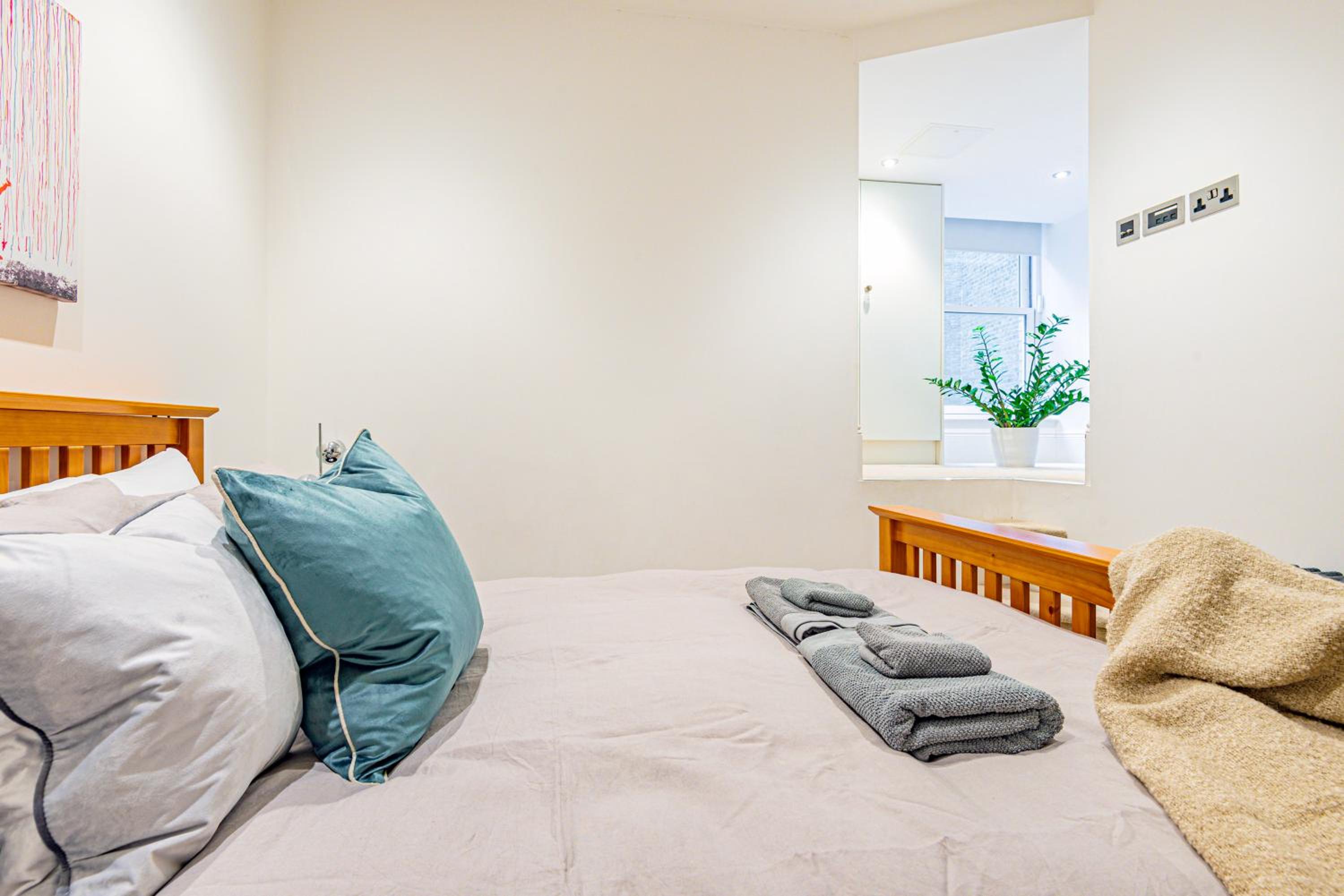 ARCORE London Premium Apartments Shaftesbury Avenue
