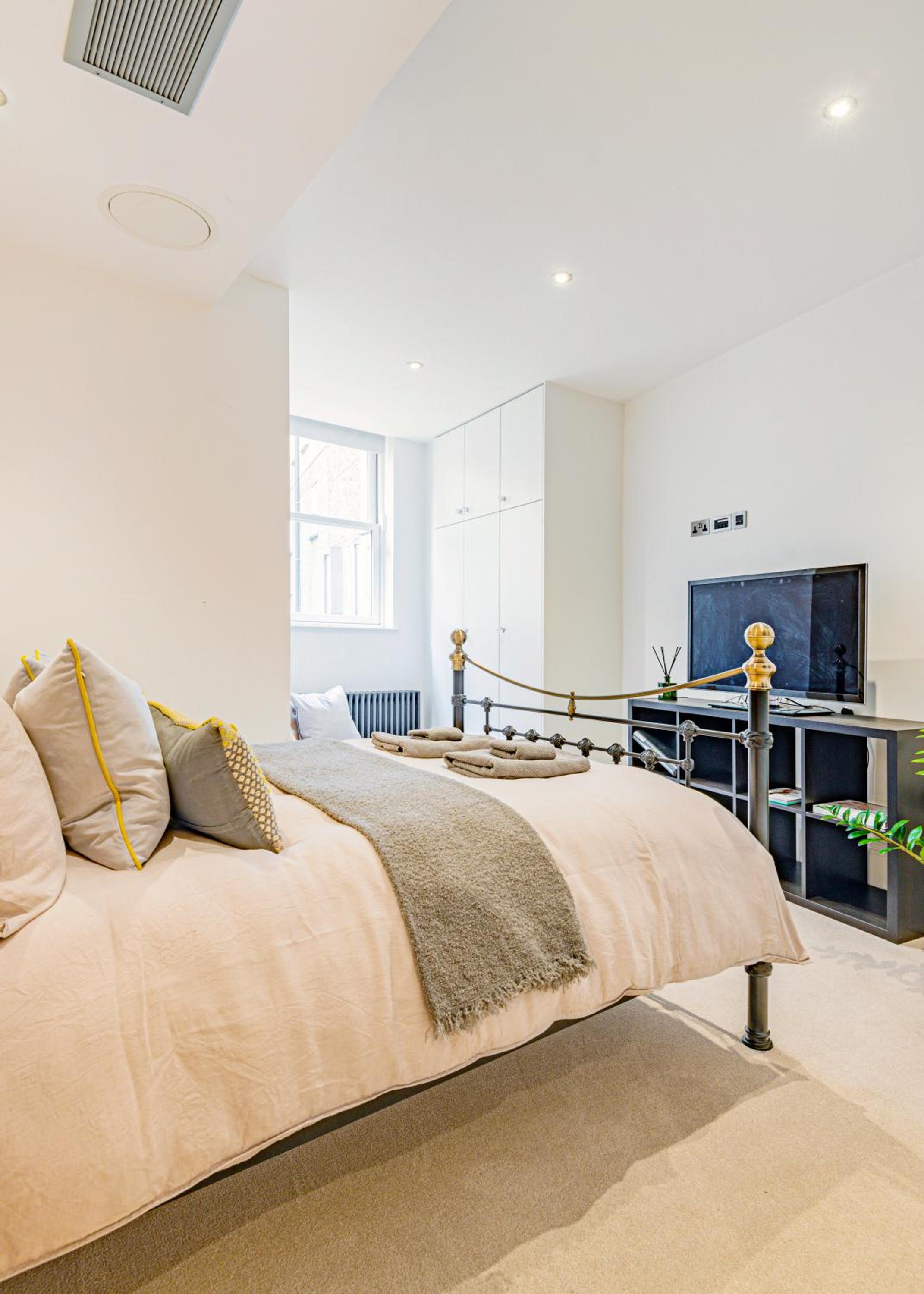 ARCORE London Premium Apartments Shaftesbury Avenue