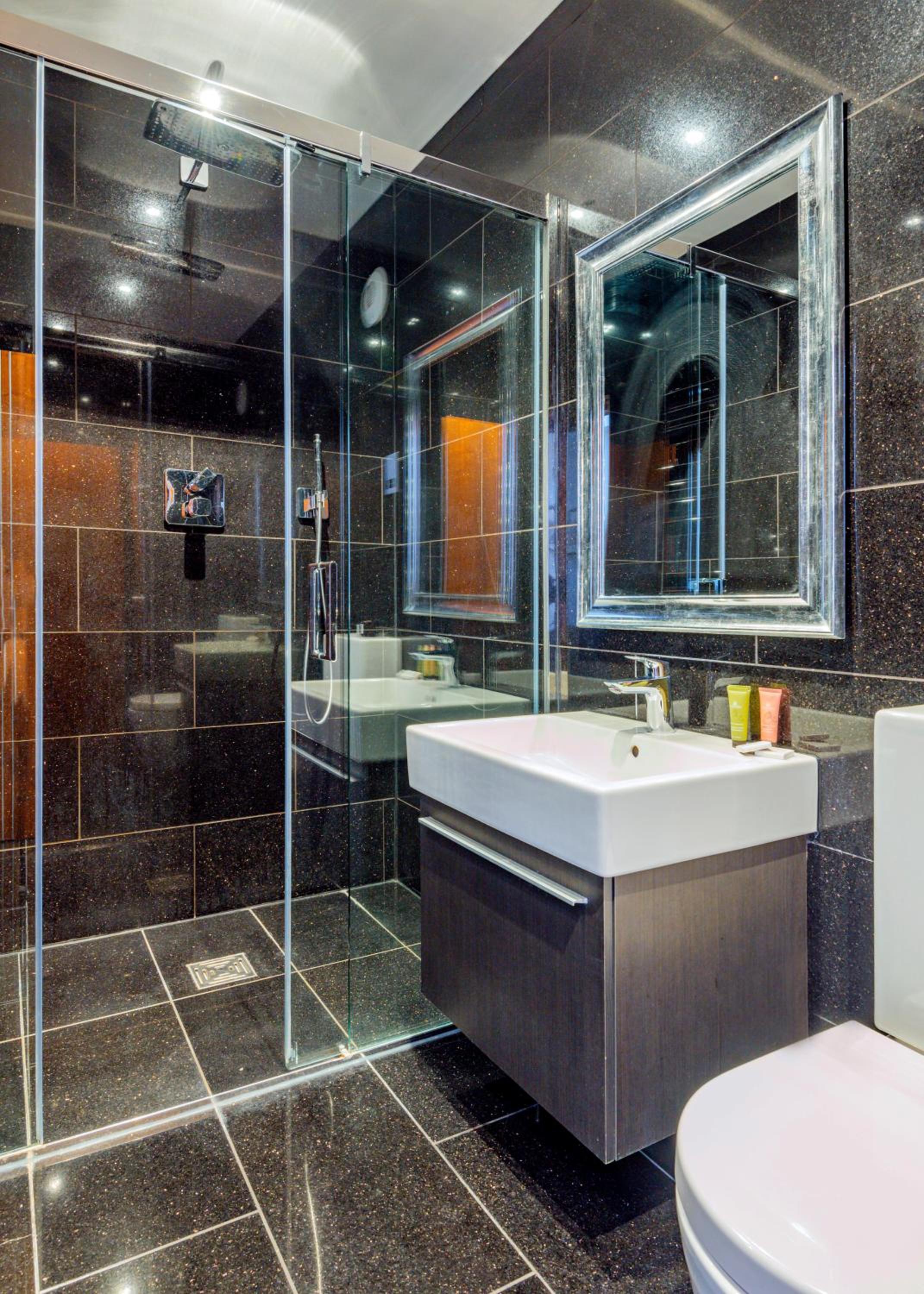 ARCORE London Premium Apartments Shaftesbury Avenue