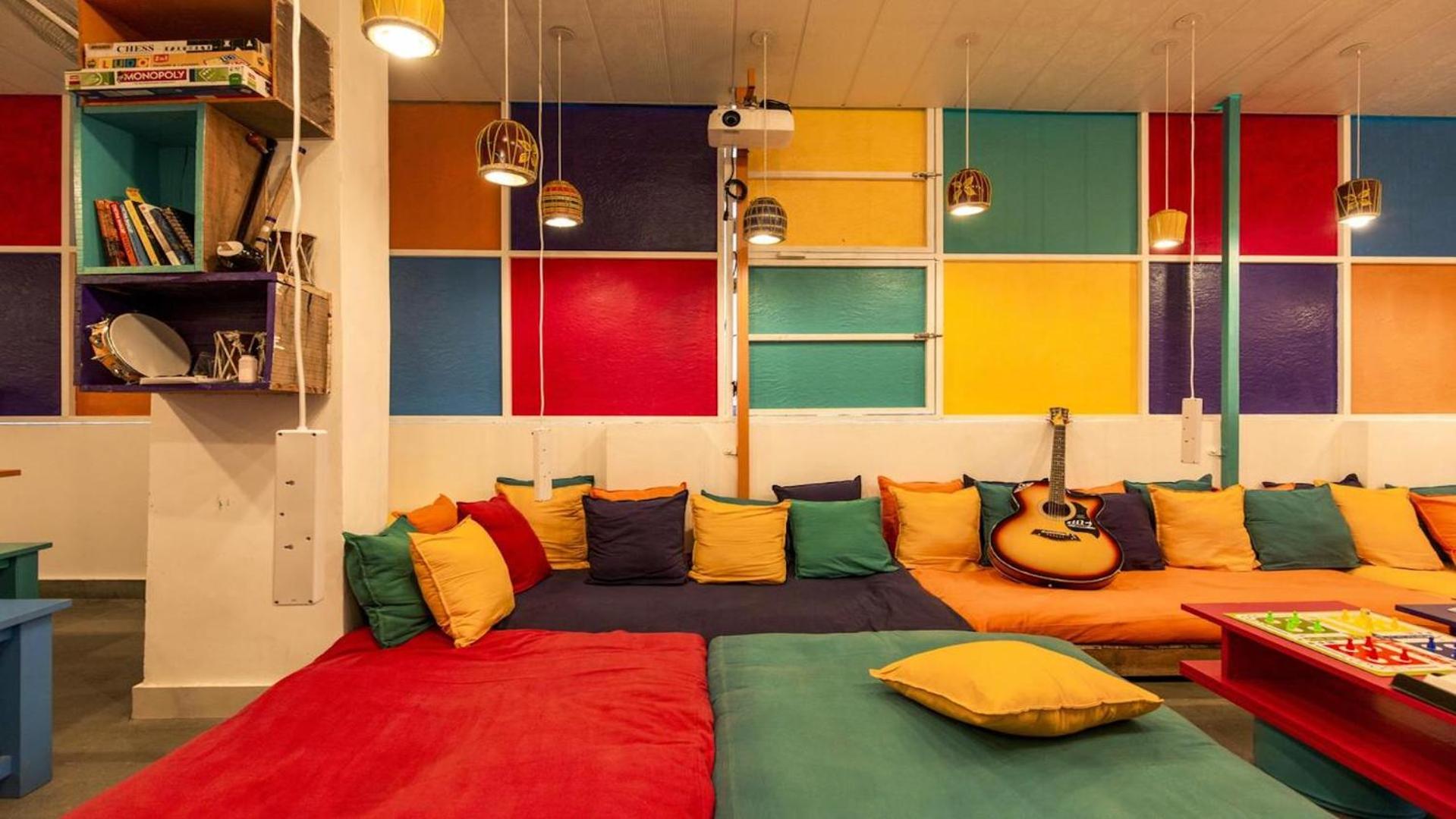 lounge