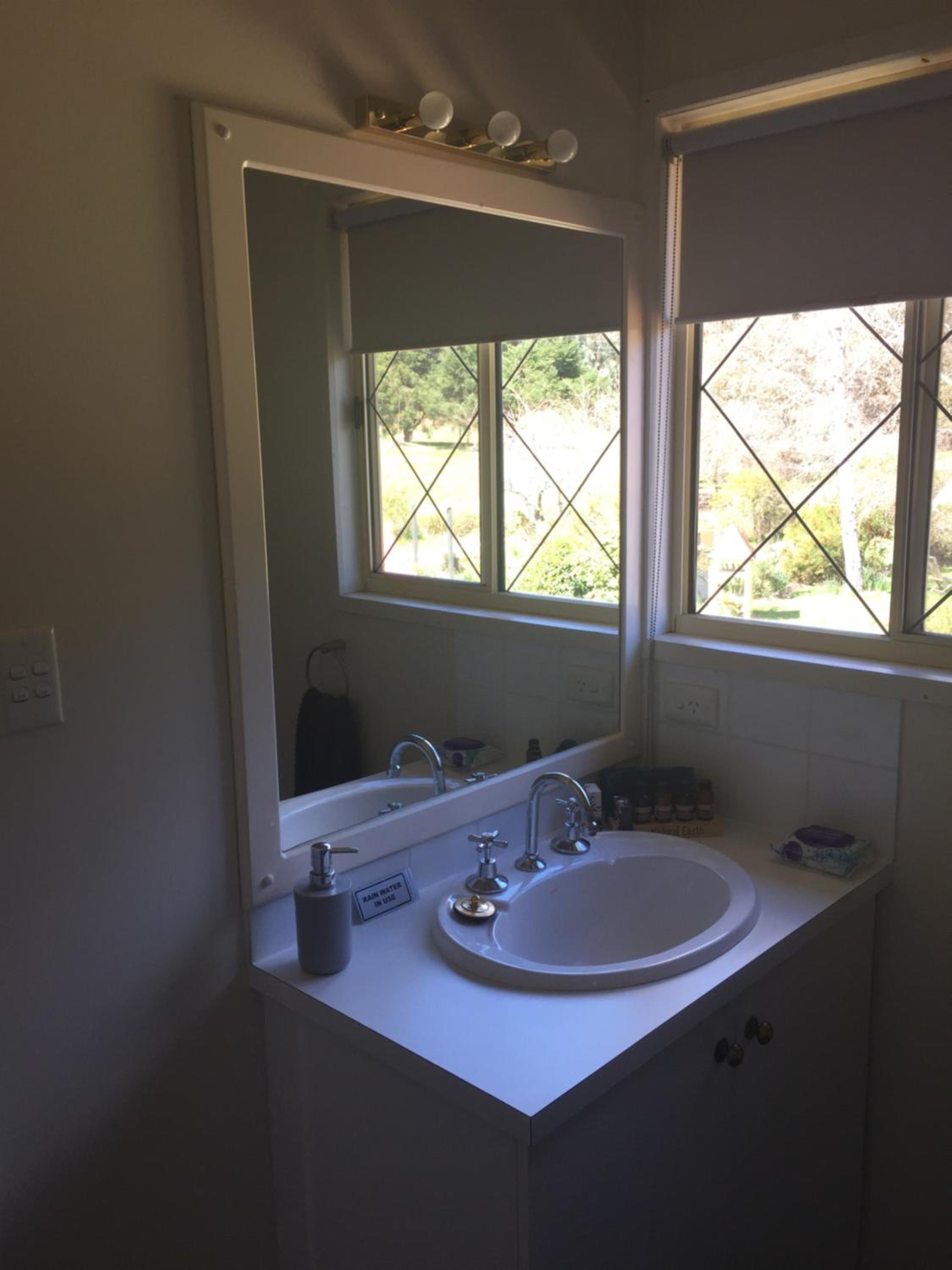 Oaktree Guest House