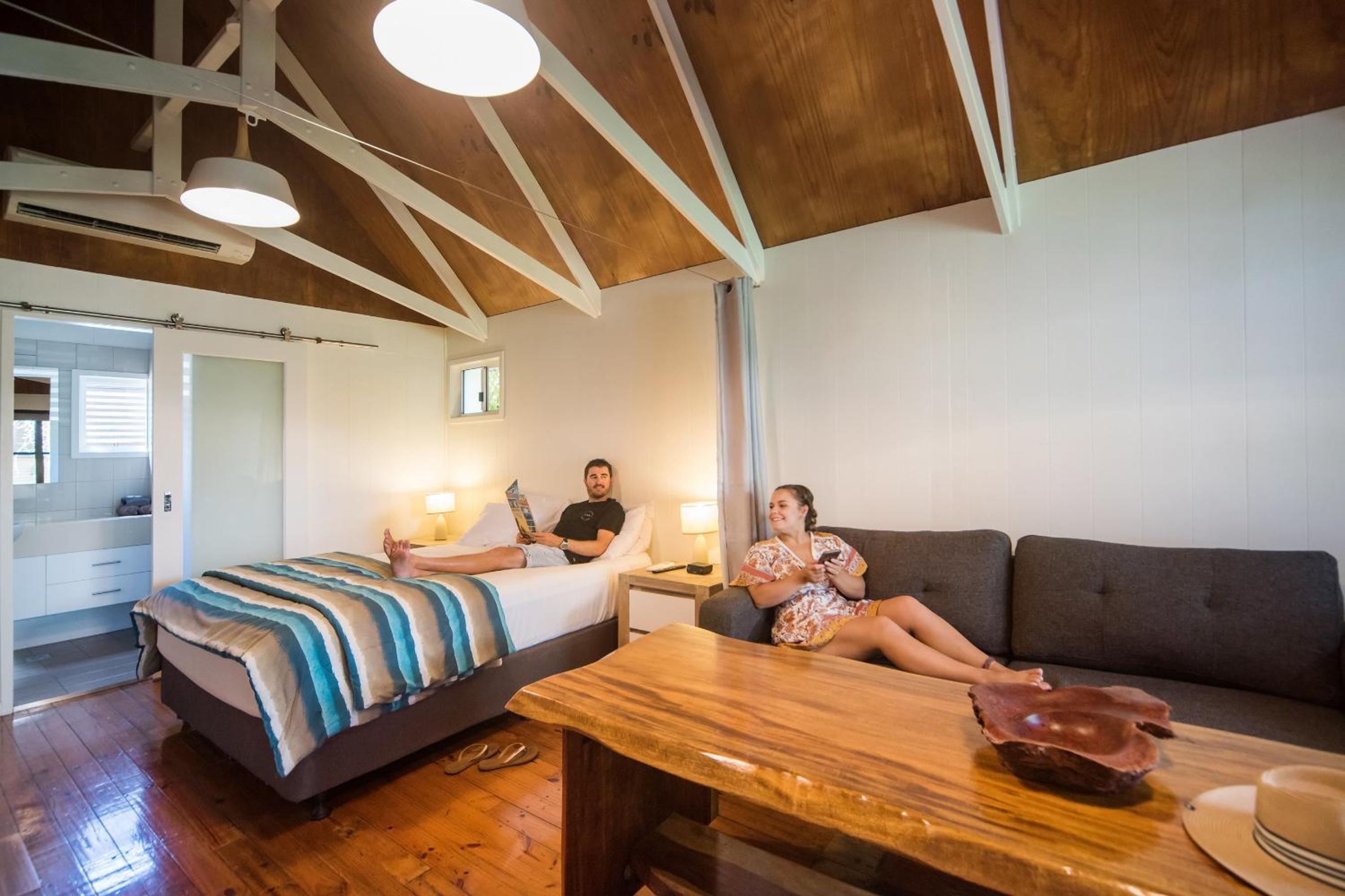 Airlie Beach Magnums - Adults Only