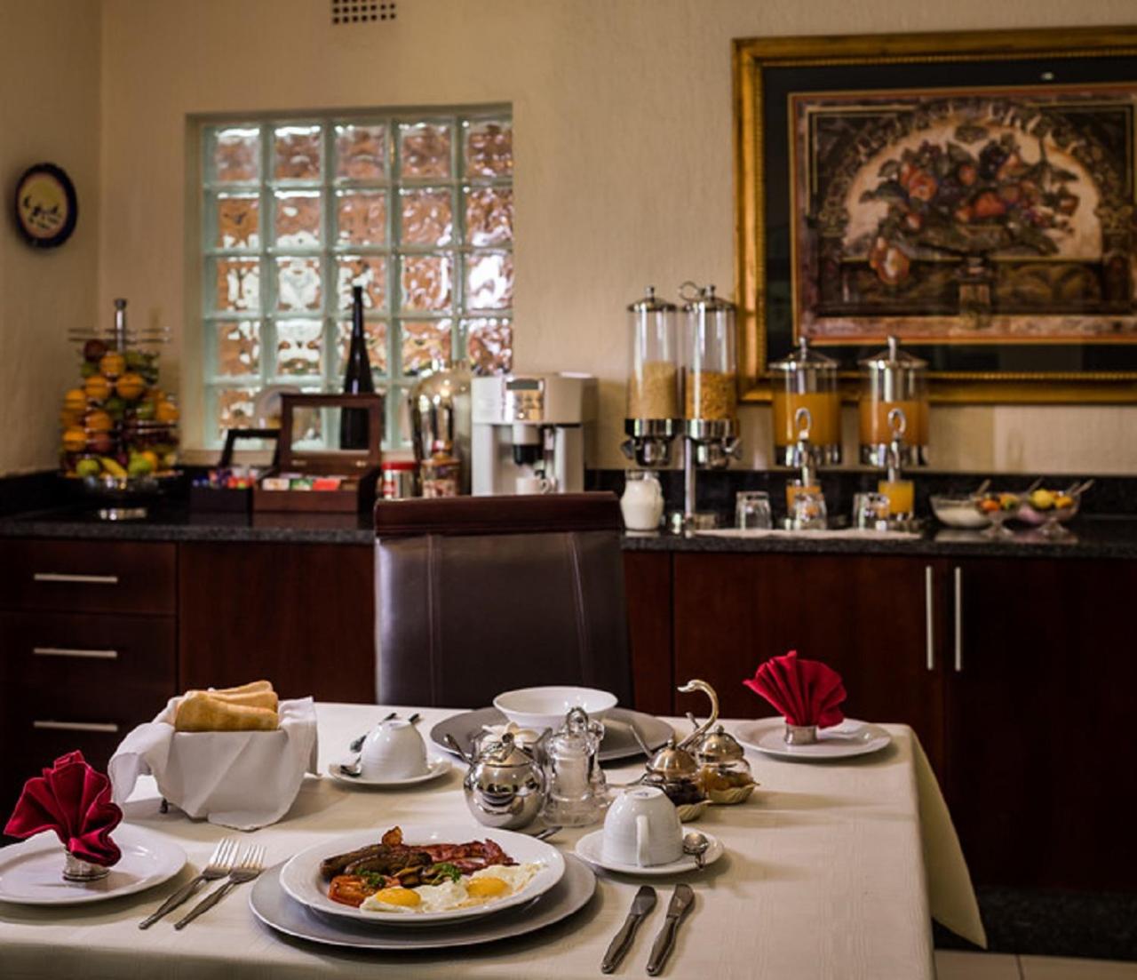 Gallo Manor Executive Bed & Breakfast