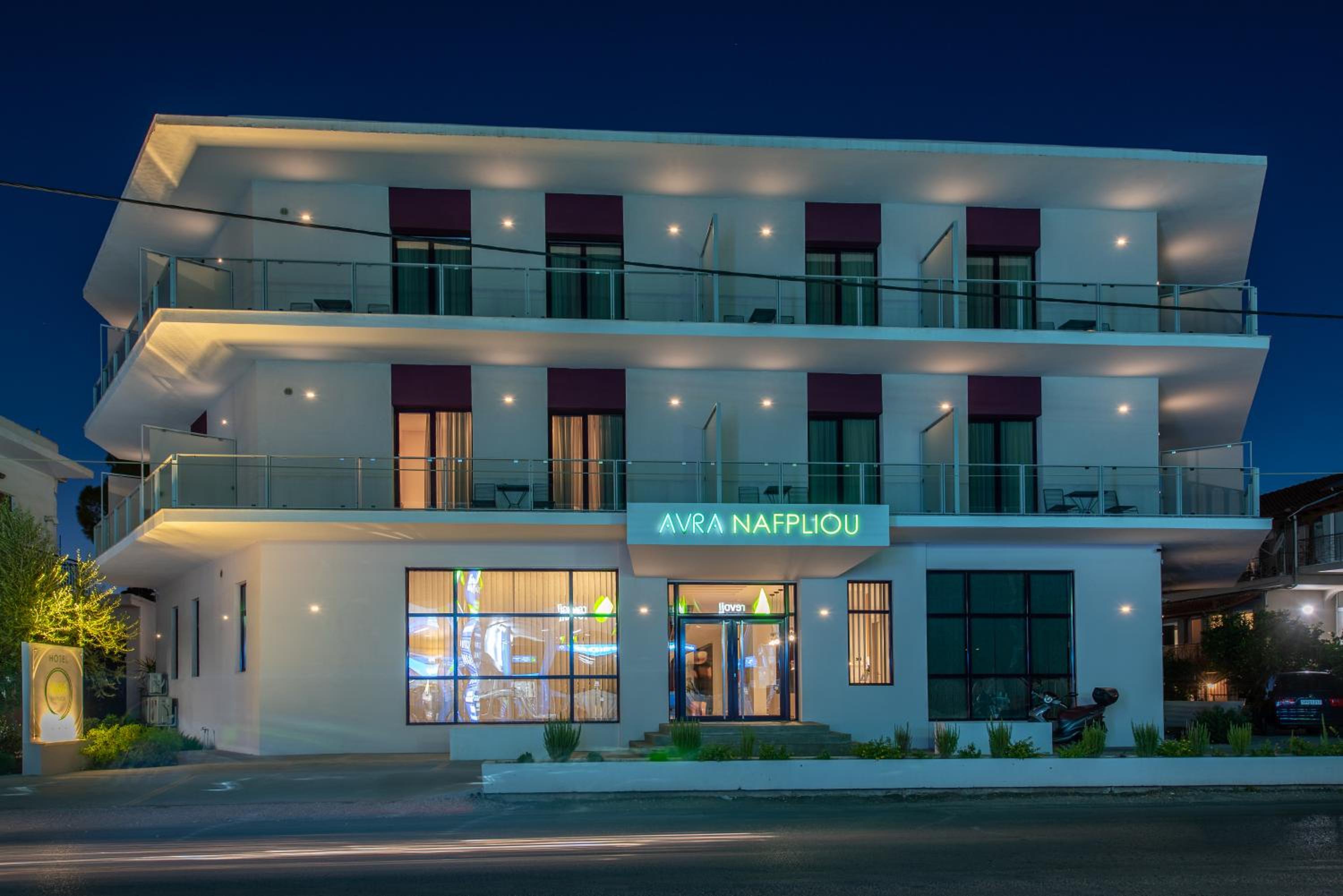 Hotel Avra Nafpliou - Image 1