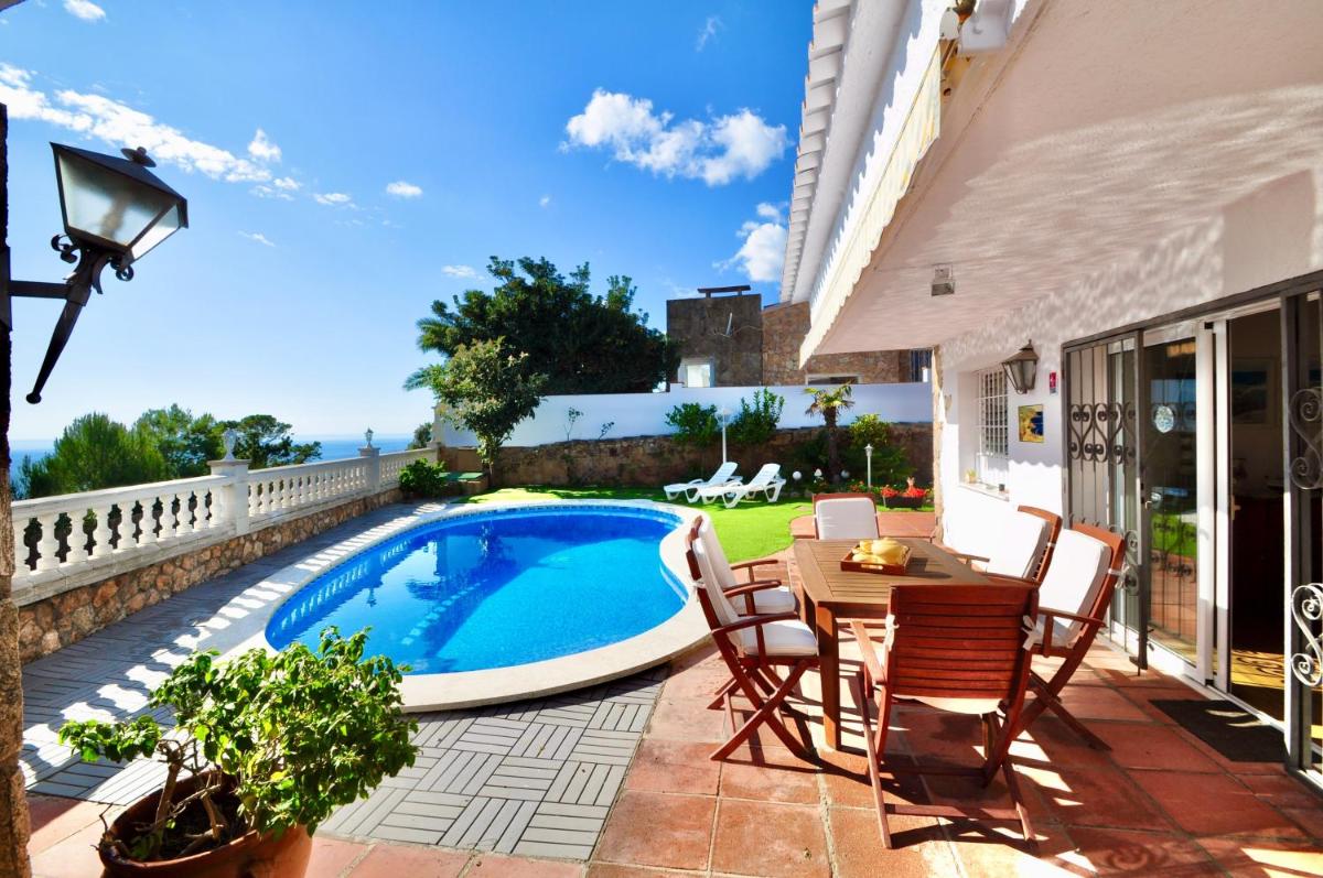 Villa Desire photo 2