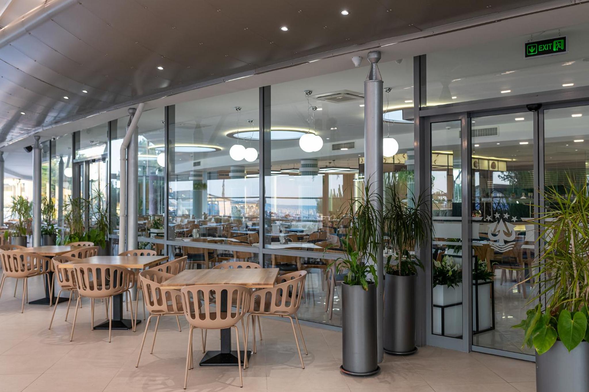 Hotel Neptun Beach