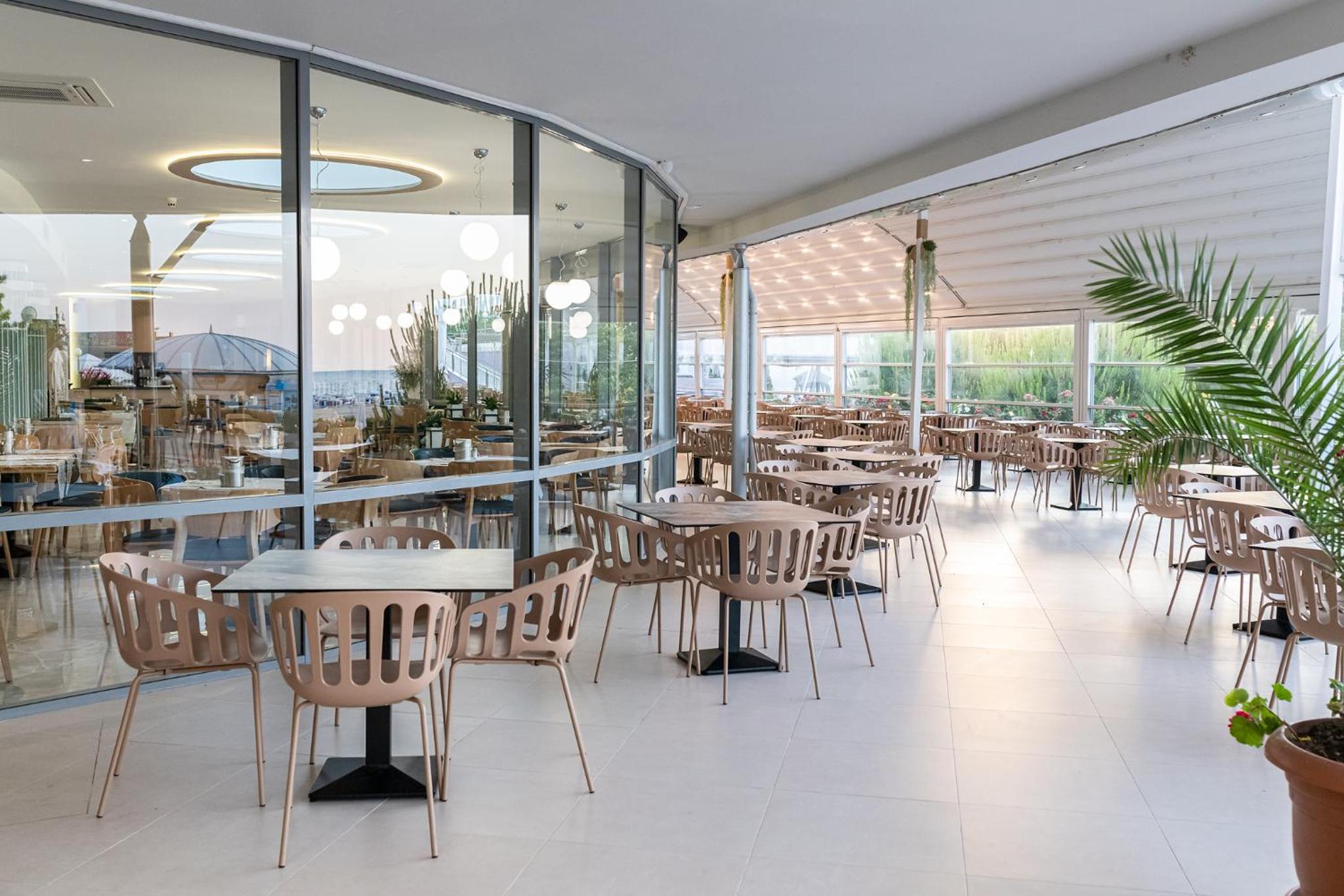 Hotel Neptun Beach