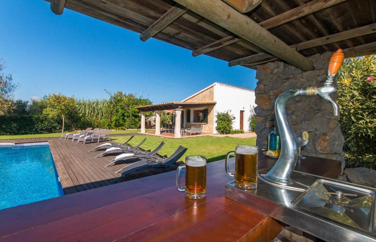 Mar - Villa with Spectacular Pool Area & Bar view 4