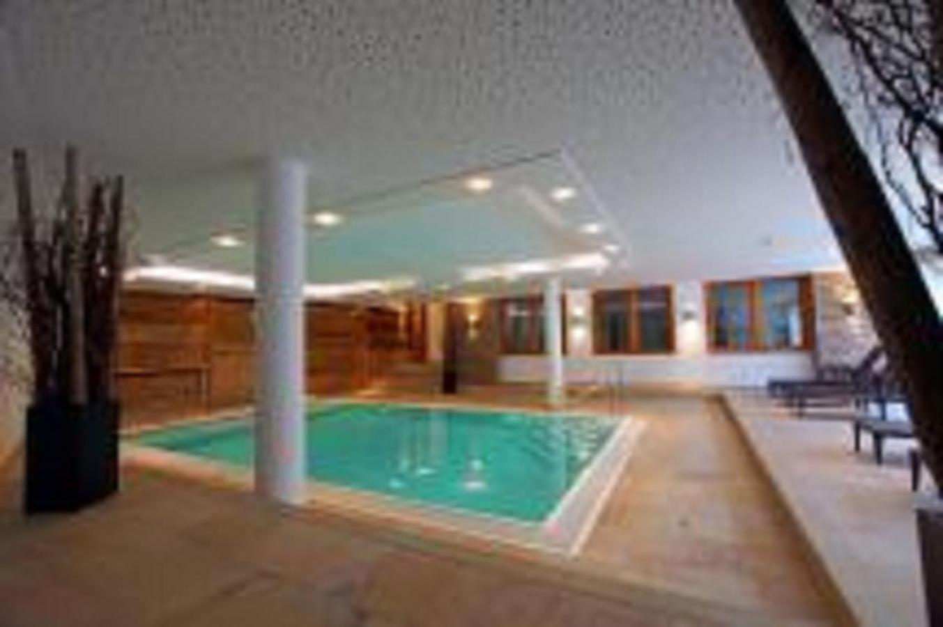 Avenida Mountain Resort A11