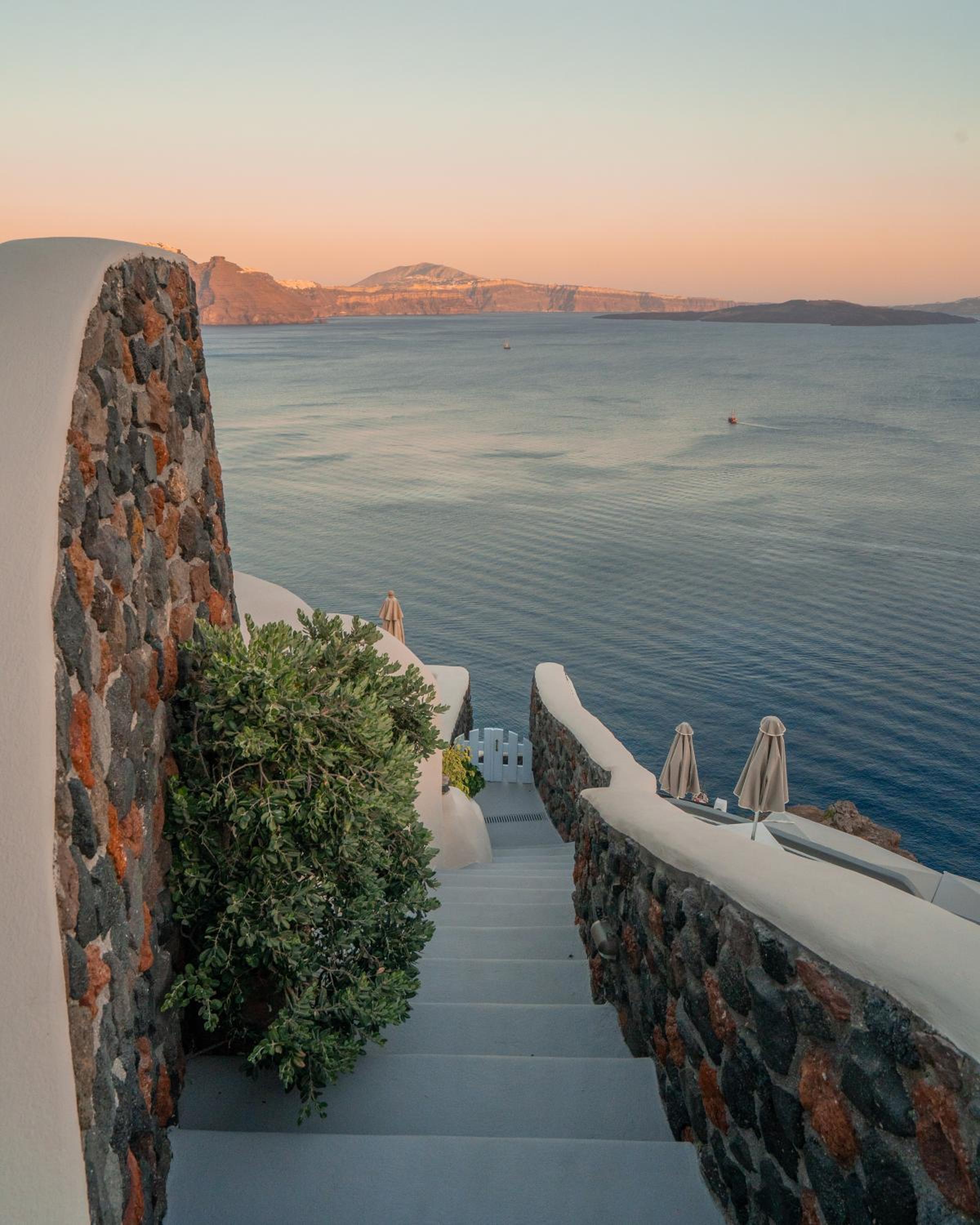 Oia Vacations - Pezoules of Oia - Property Image 8