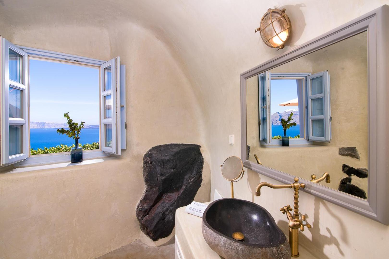 Oia Vacations - Pezoules of Oia - Property Image 26
