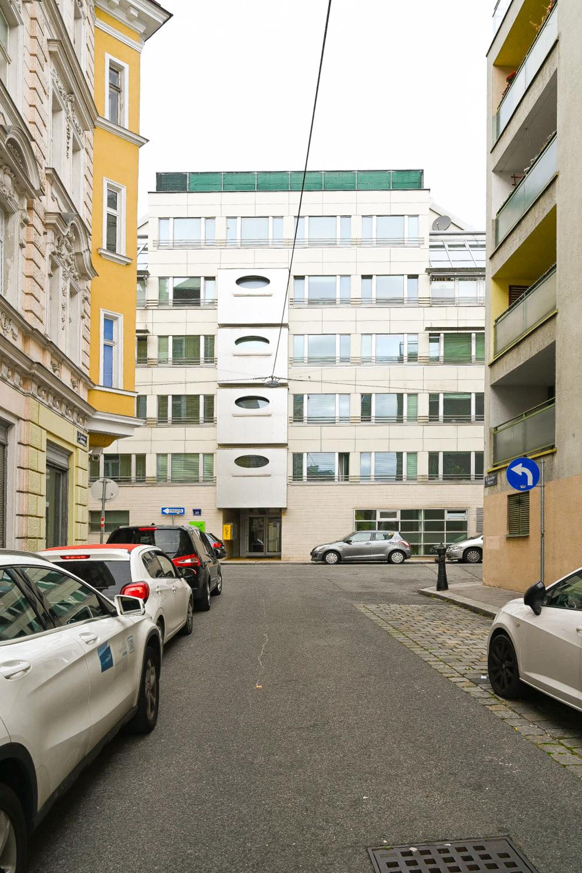 Premium Apartment for 4 near Westbahnhof & Mariahilfer Strasse