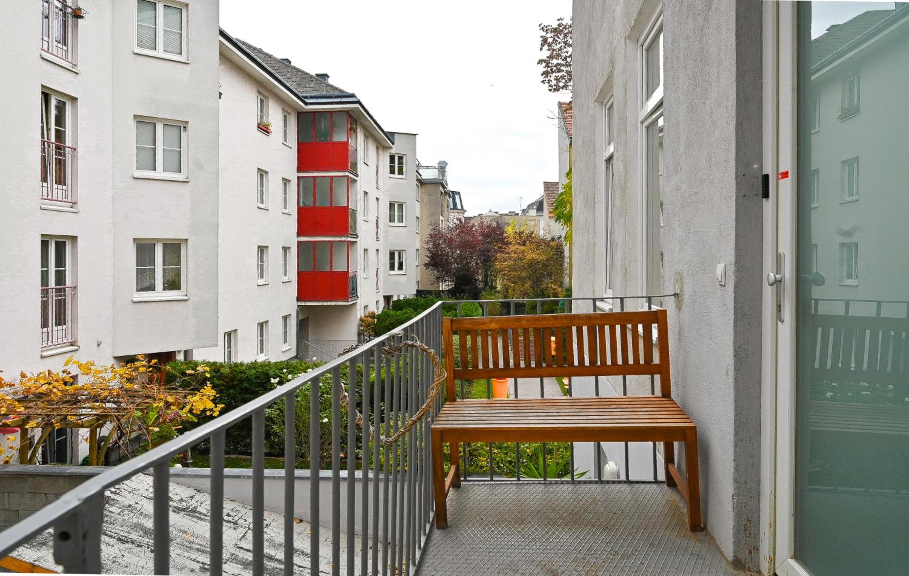 Premium Apartment for 4 near Westbahnhof & Mariahilfer Strasse
