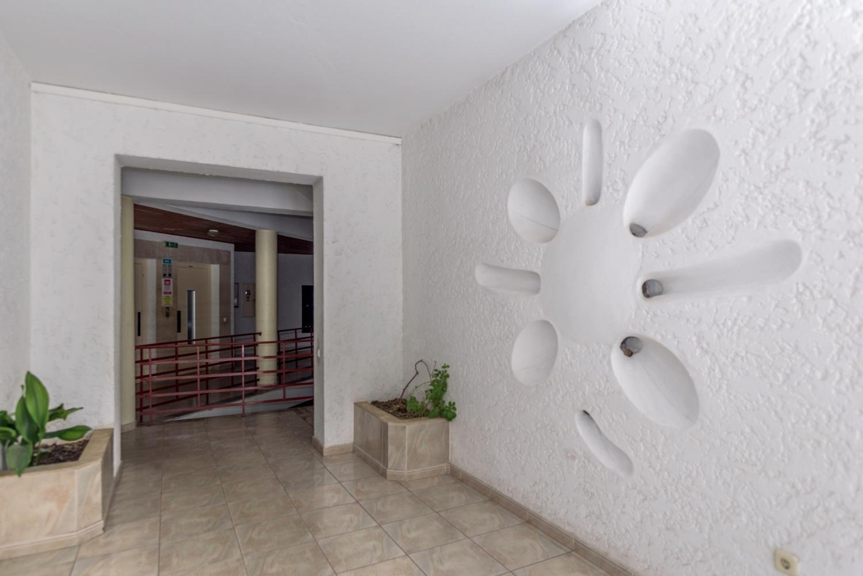 FLH Praia da Rocha Marine Design Flat view 2