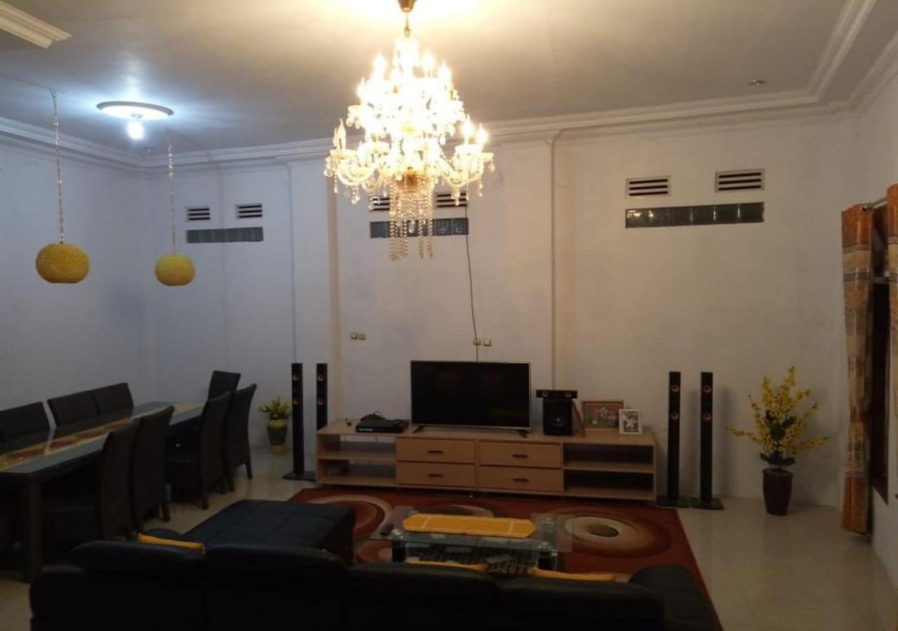 Homestay Kuning Ceria - Murah, Akses kota & wisata view 3