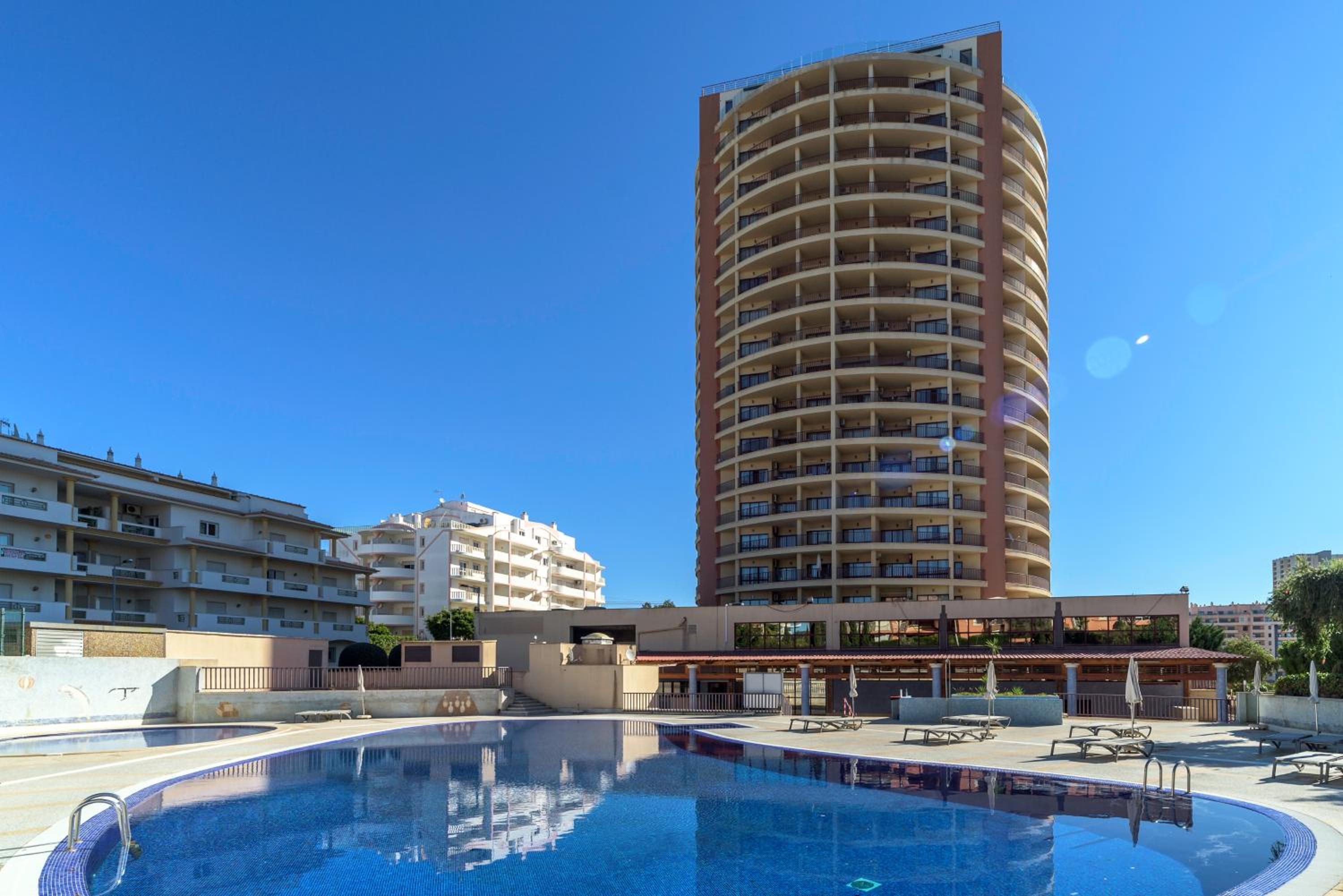 FLH Praia Mar Marine Flat with Pool view 3